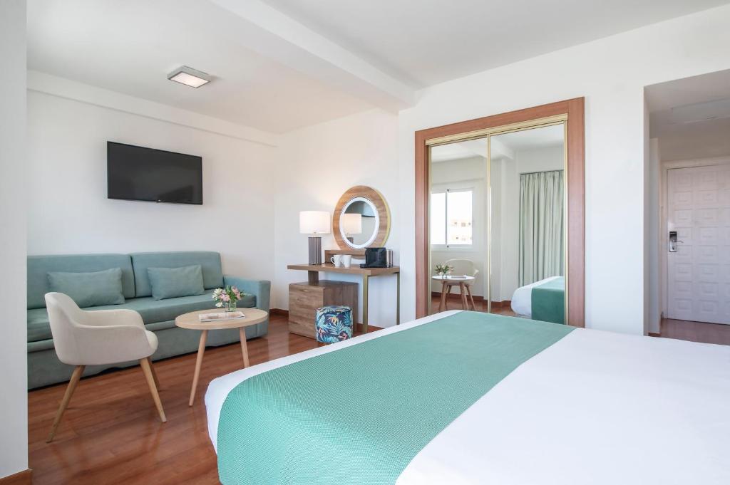 Junior Suite with Balcony