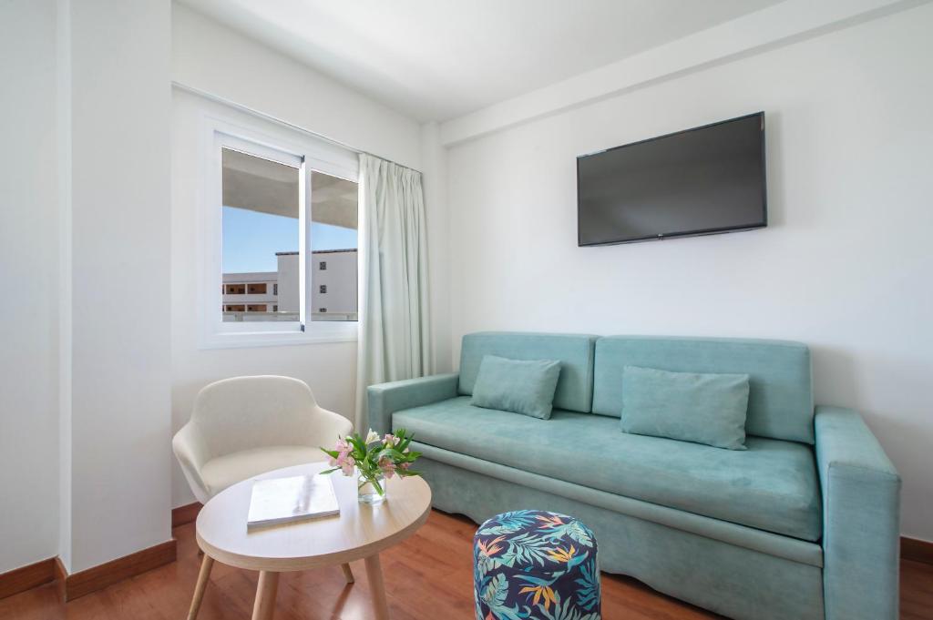 Junior Suite with Balcony