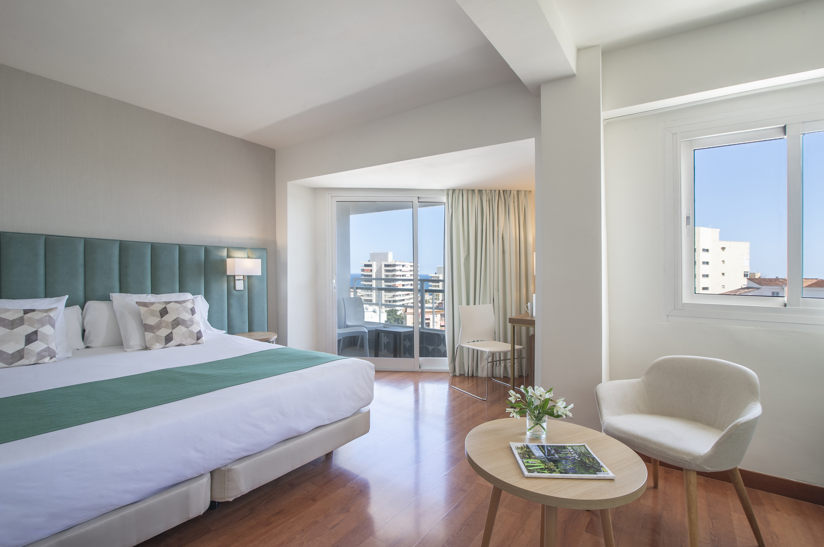 Junior Suite Sea View with Balcony