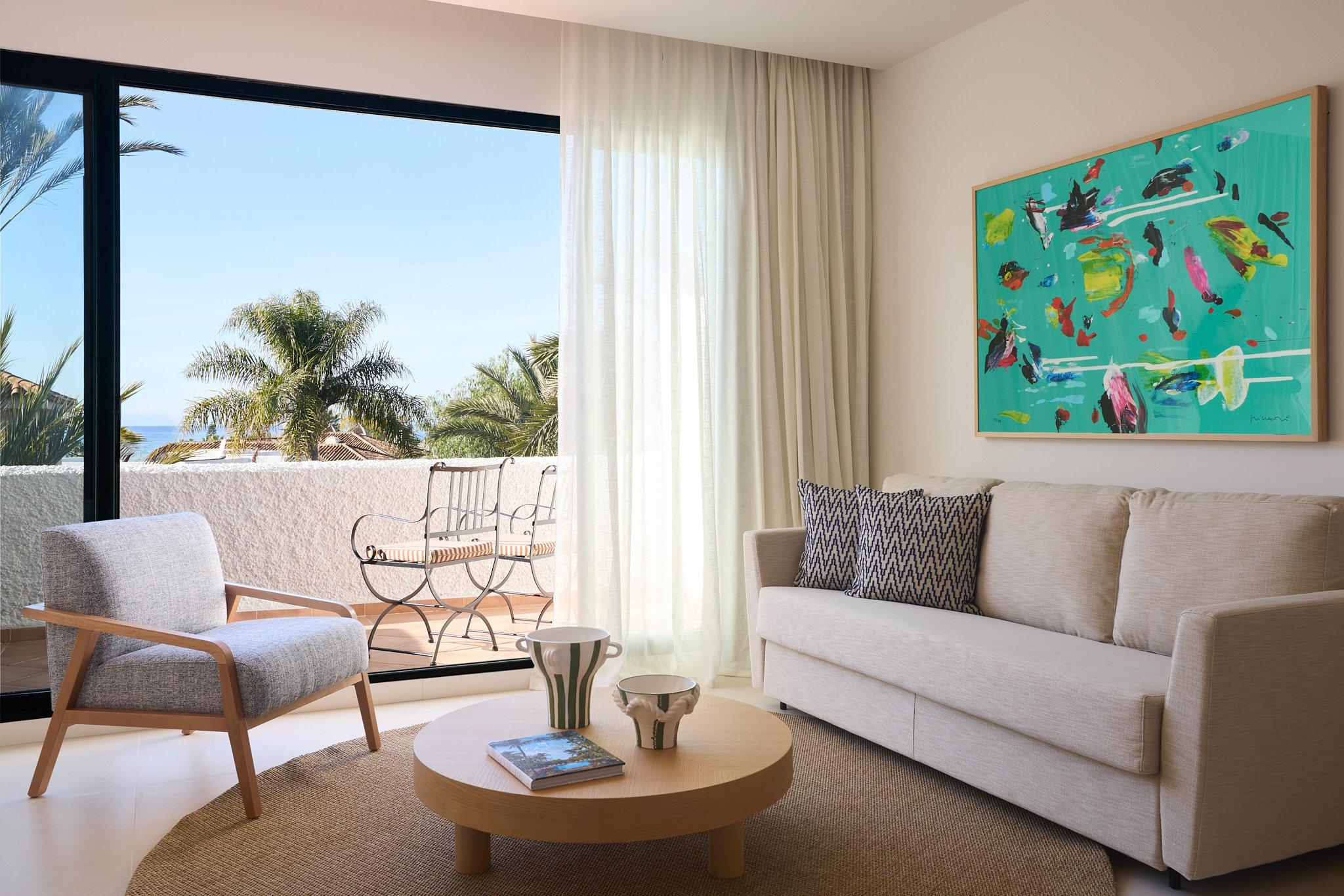 Studio Sea View King Bed