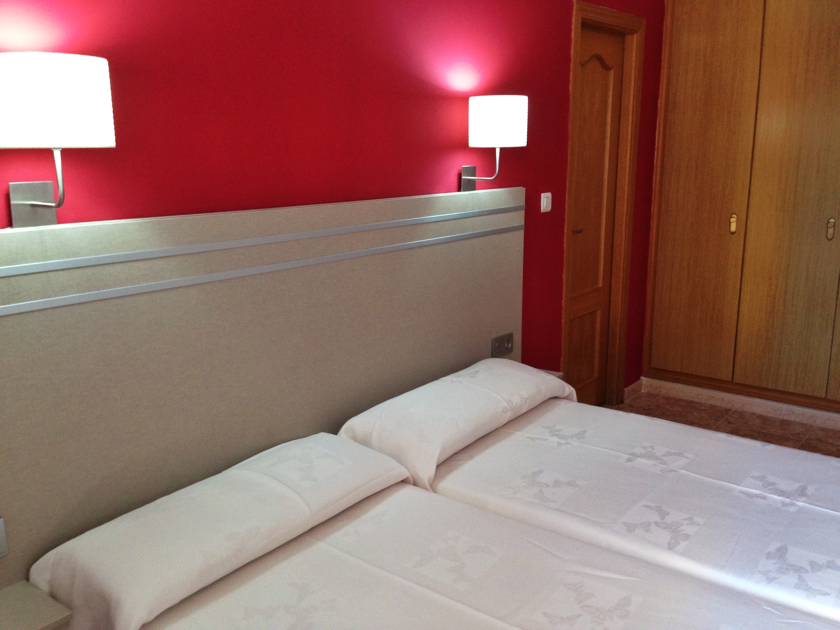 Double or Twin Standard