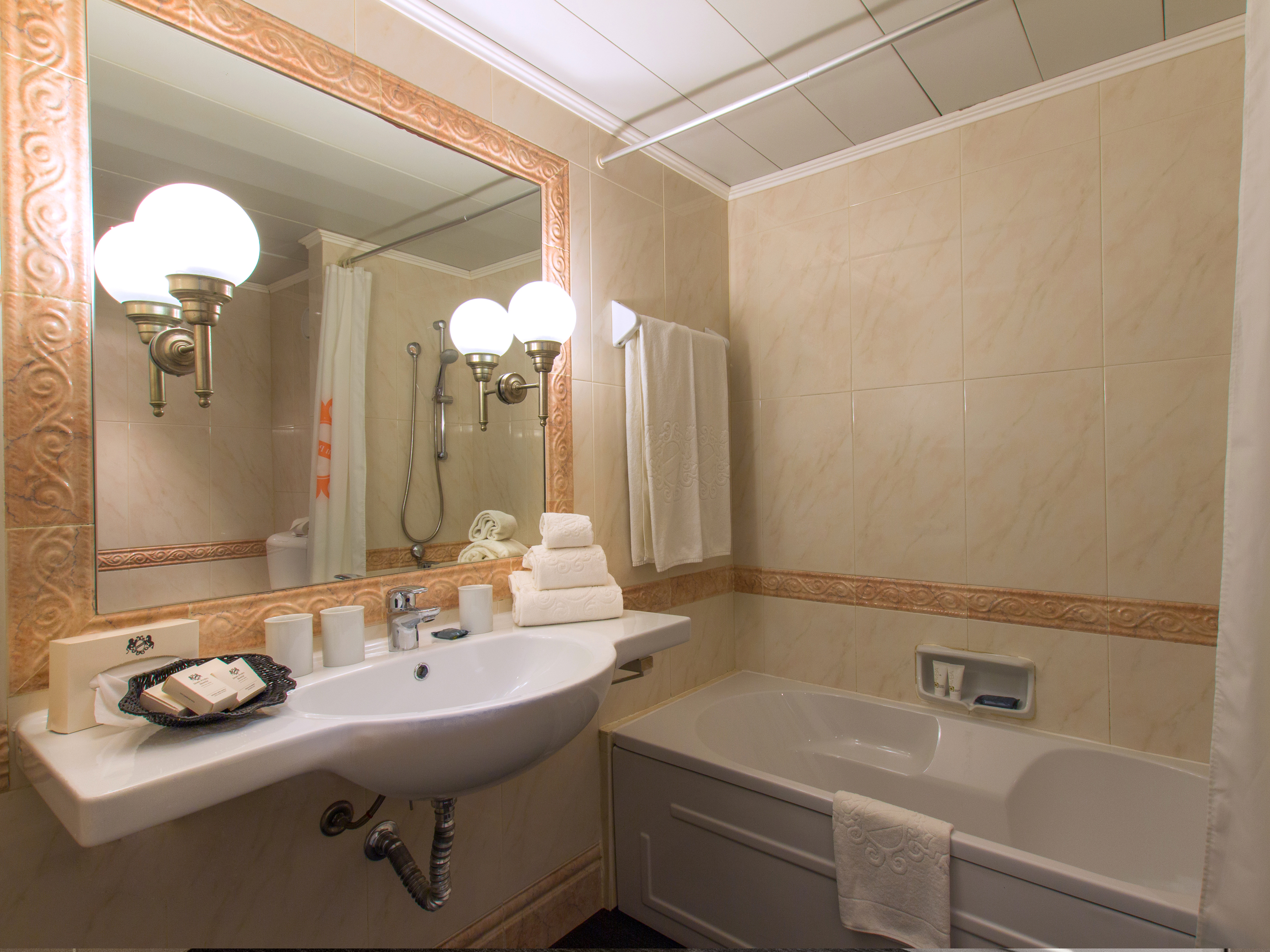 Single Club Sea View