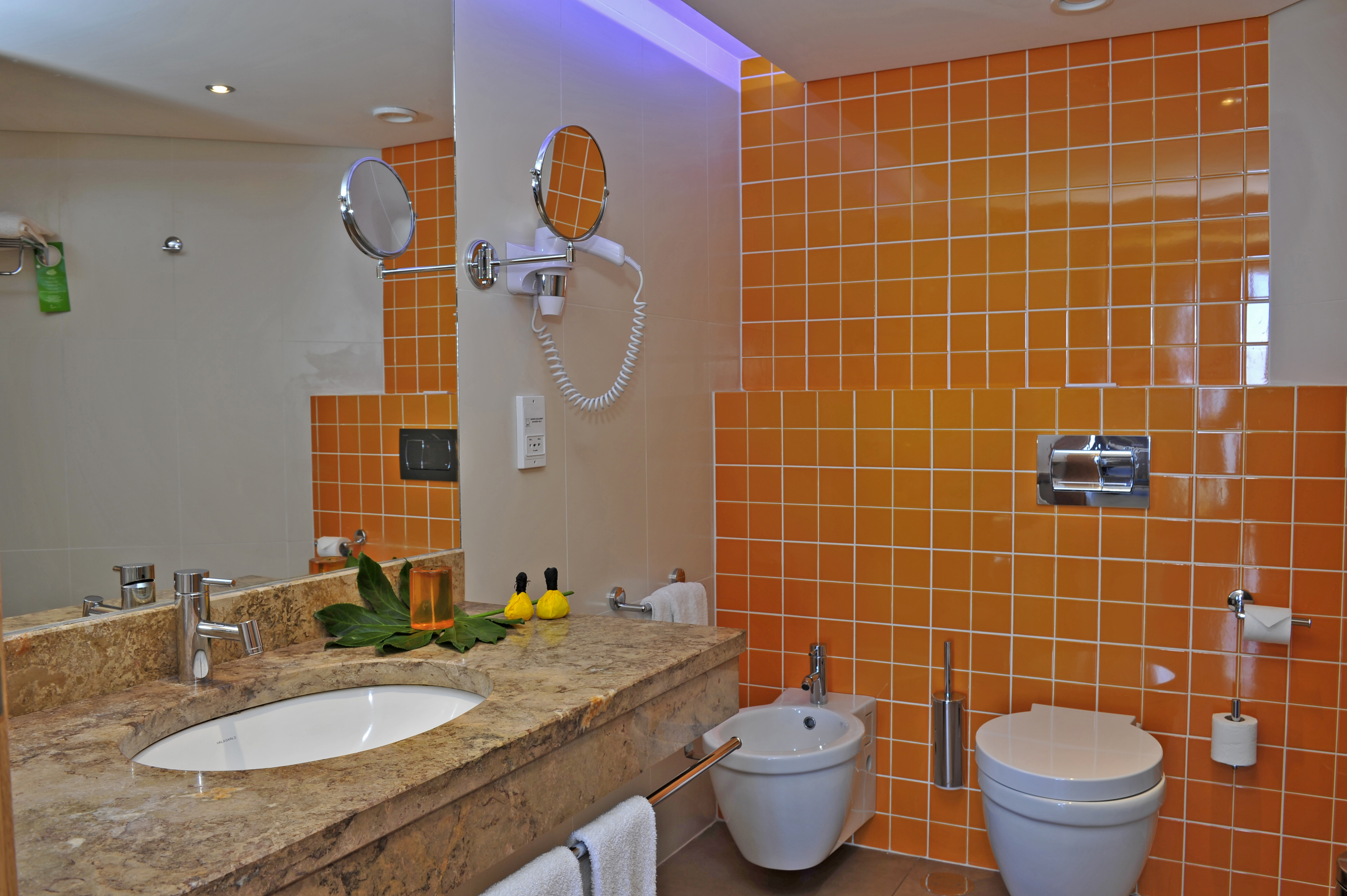 Family Room Capacity 2