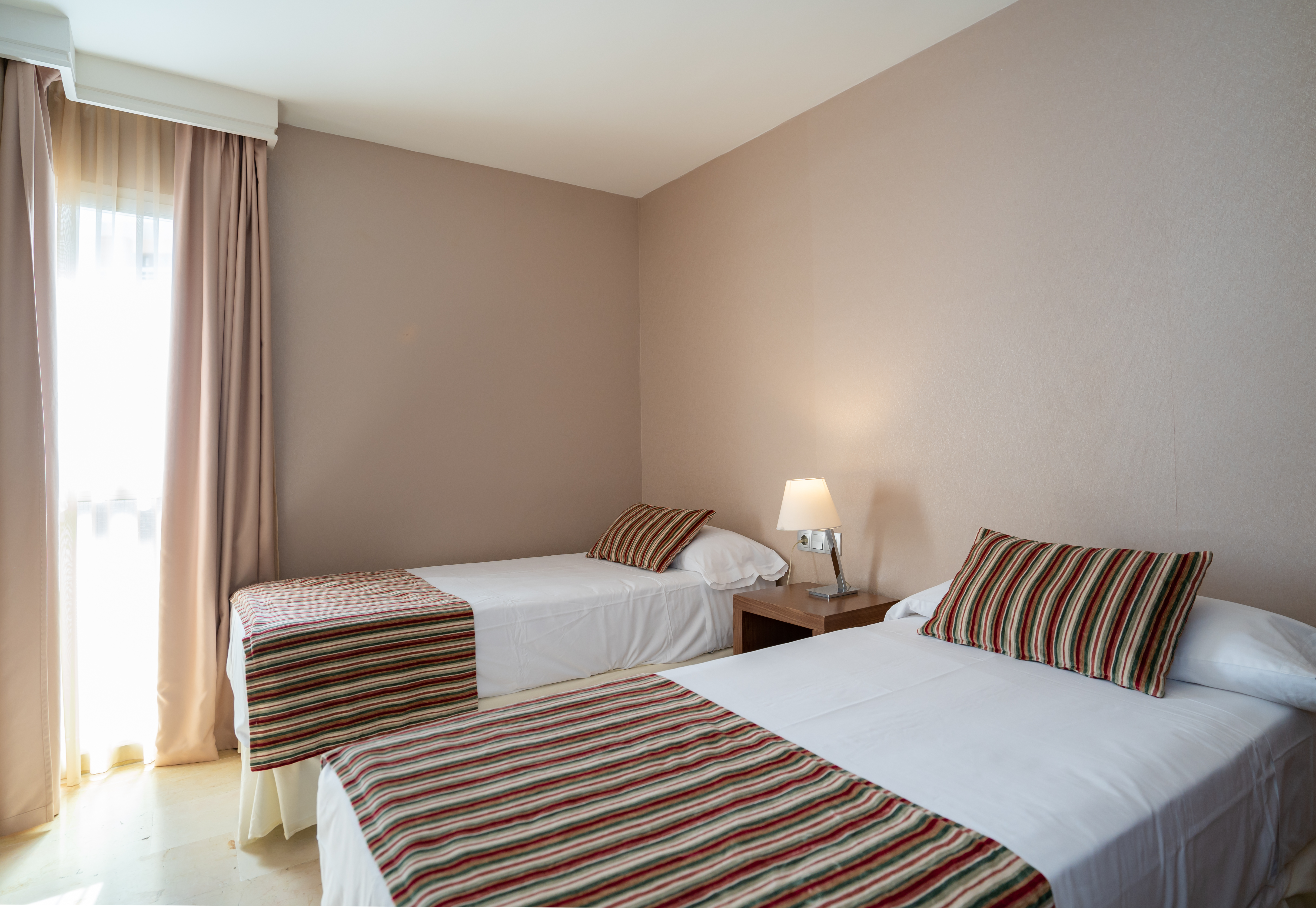 Suite Capacity 3 Two Bedrooms