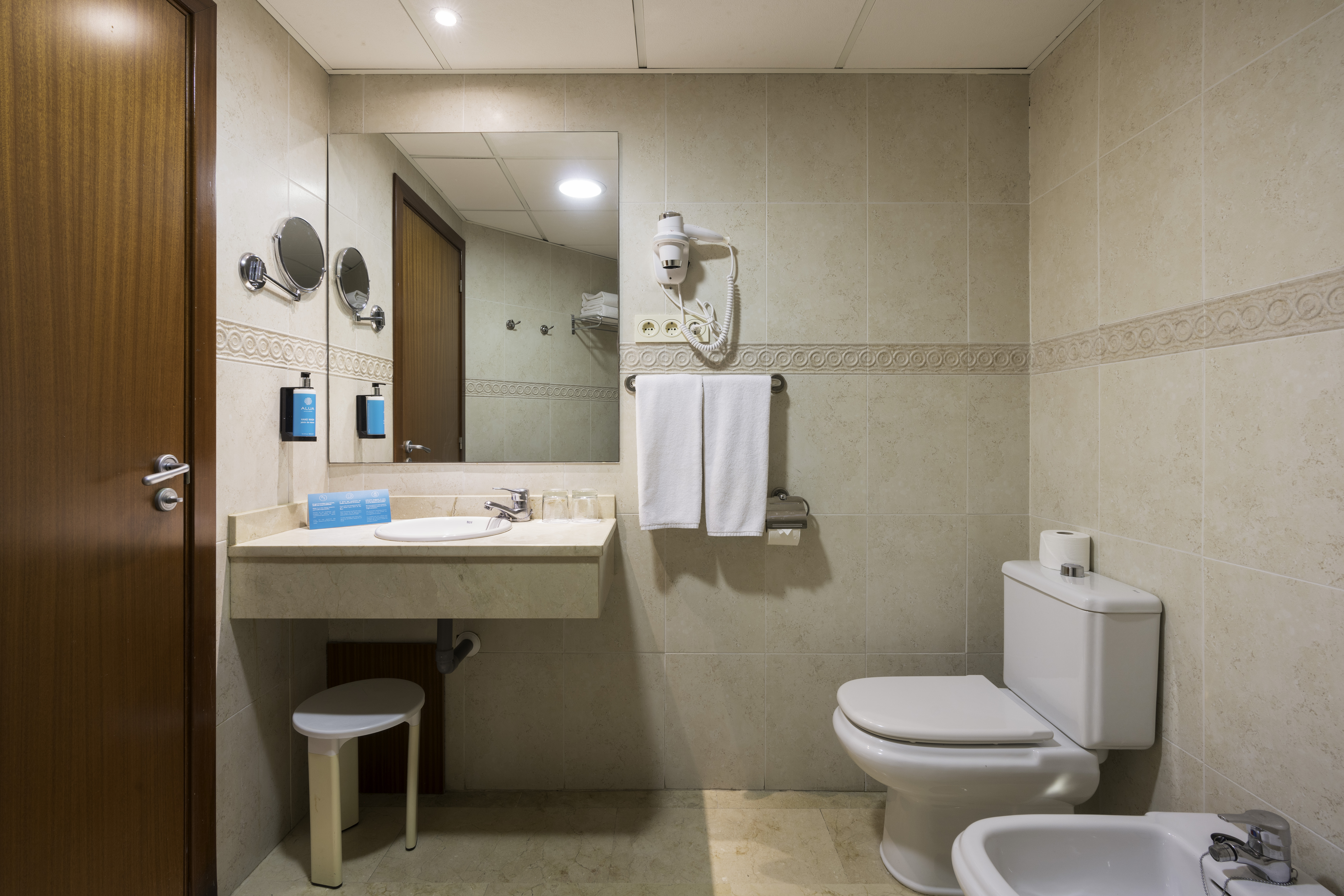 Double Single Superior