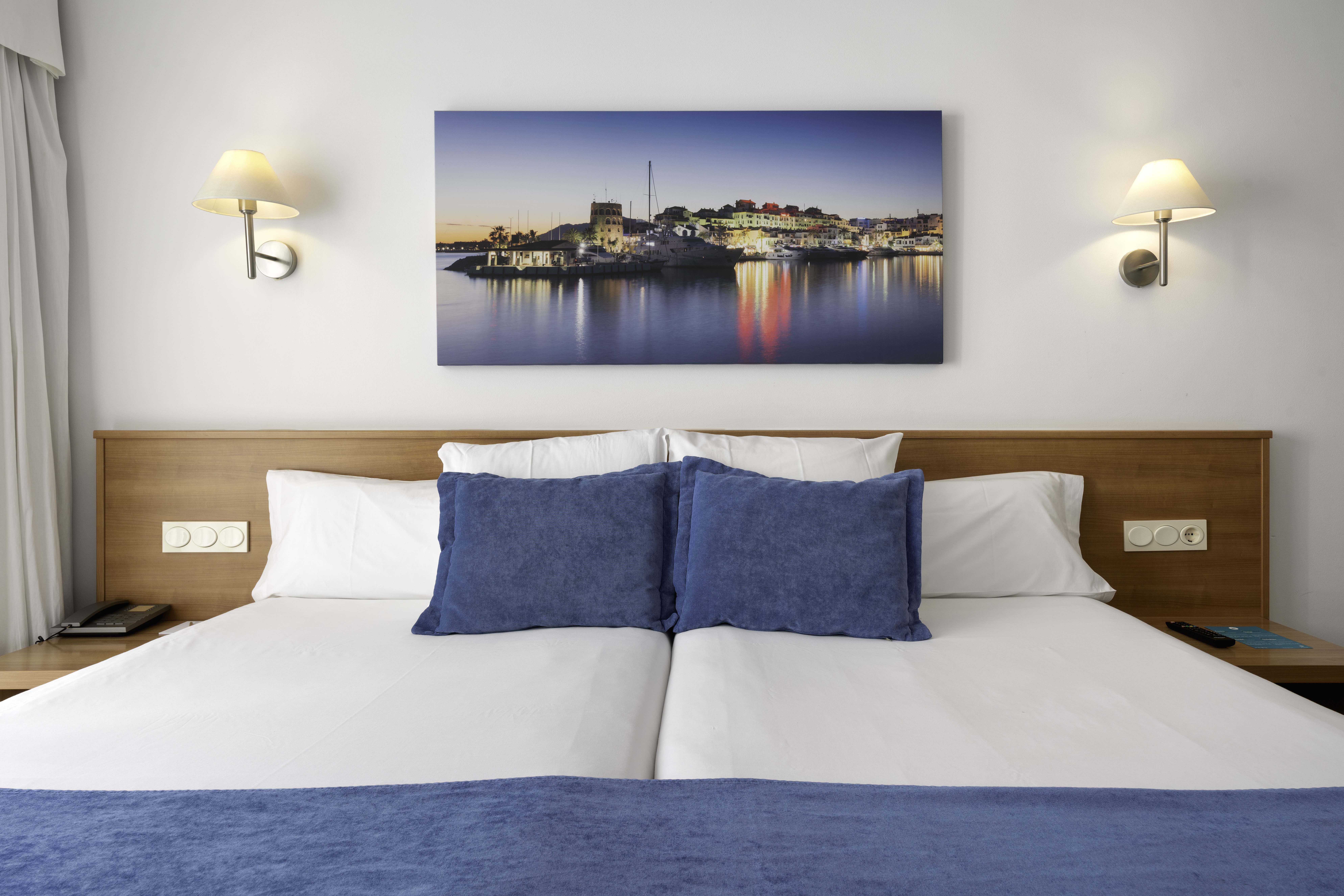 Double Single Superior