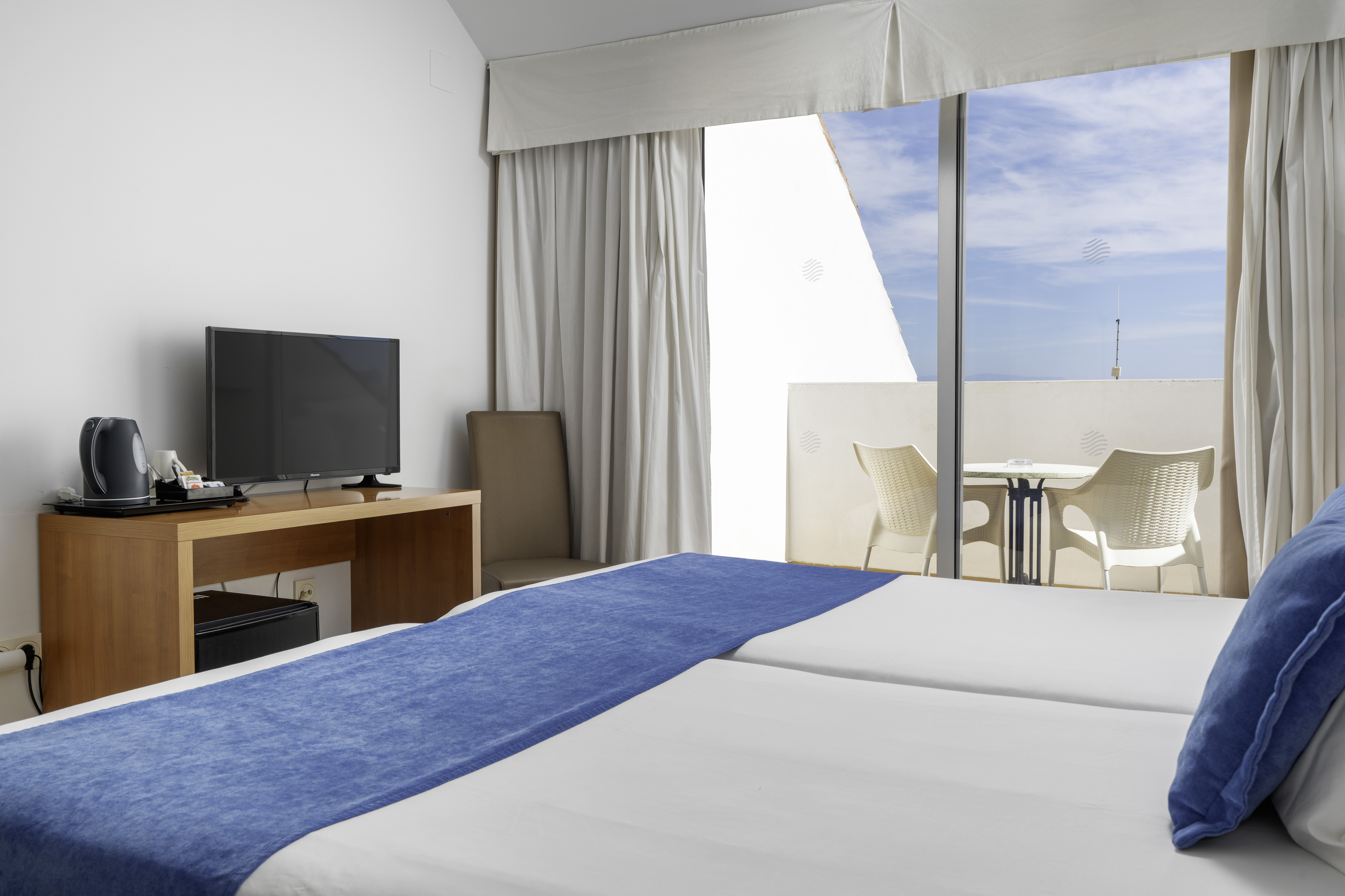 Double Single Superior