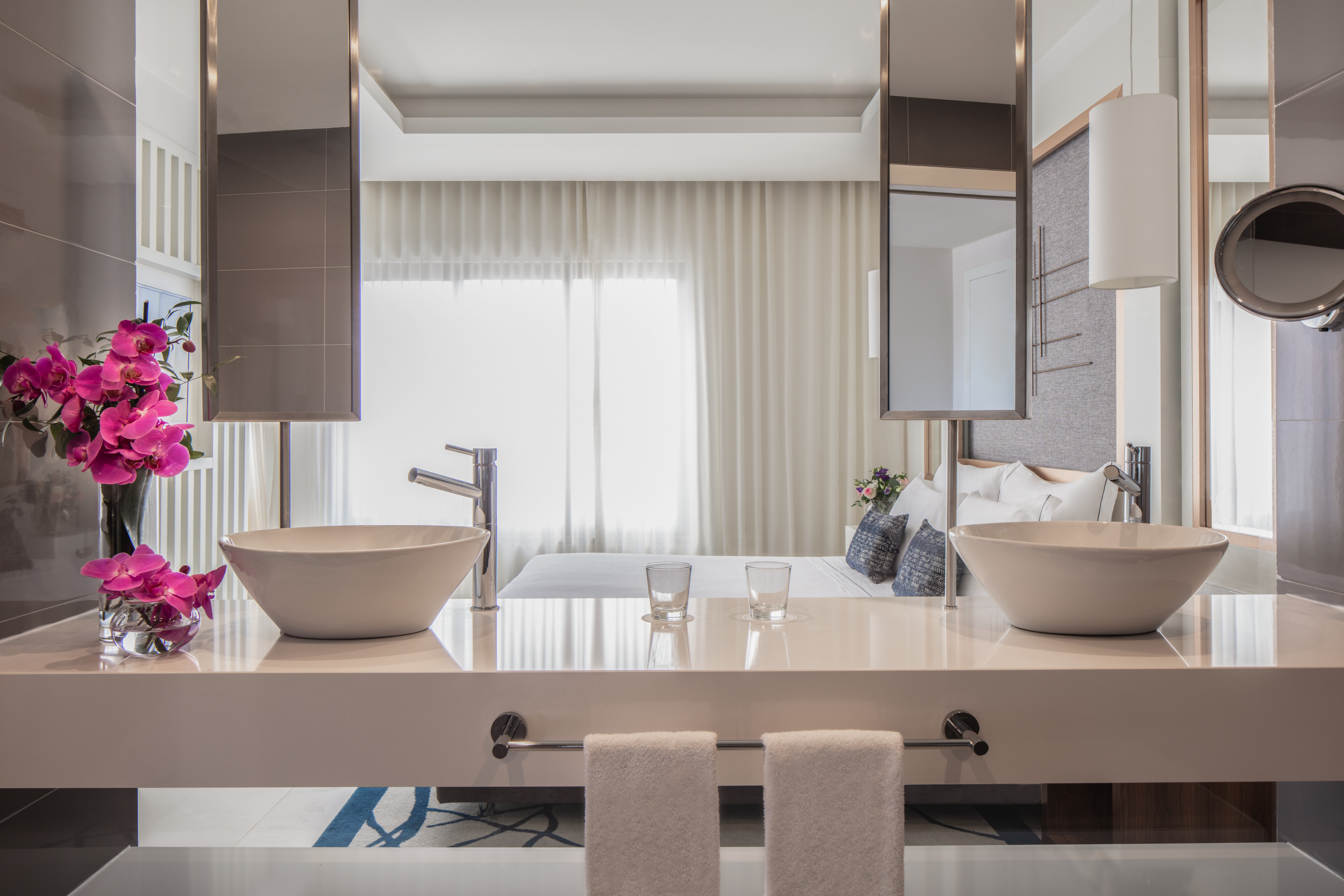 Family Room Deluxe with Views