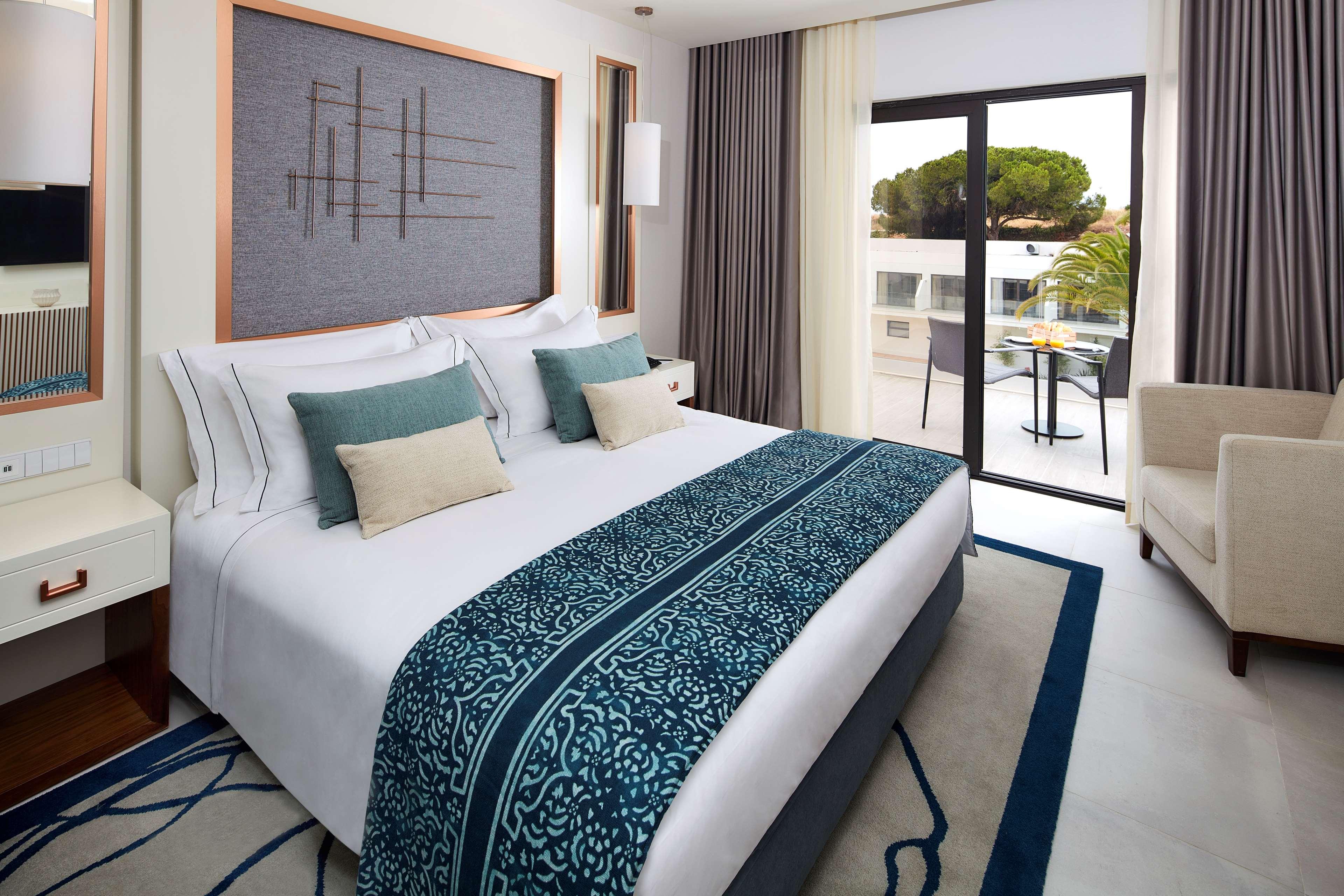 Family Room Connecting Room