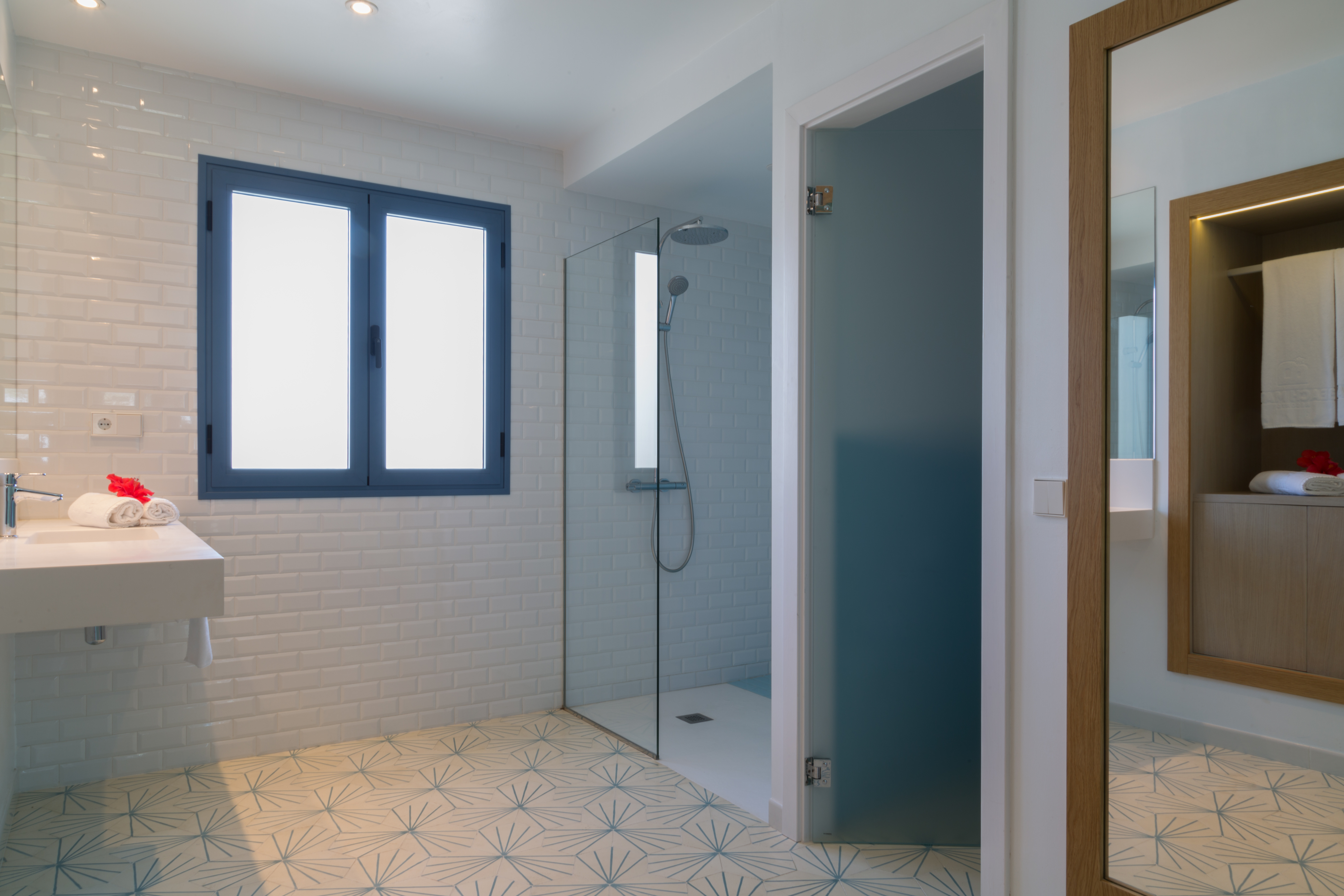 Double or Twin Deluxe