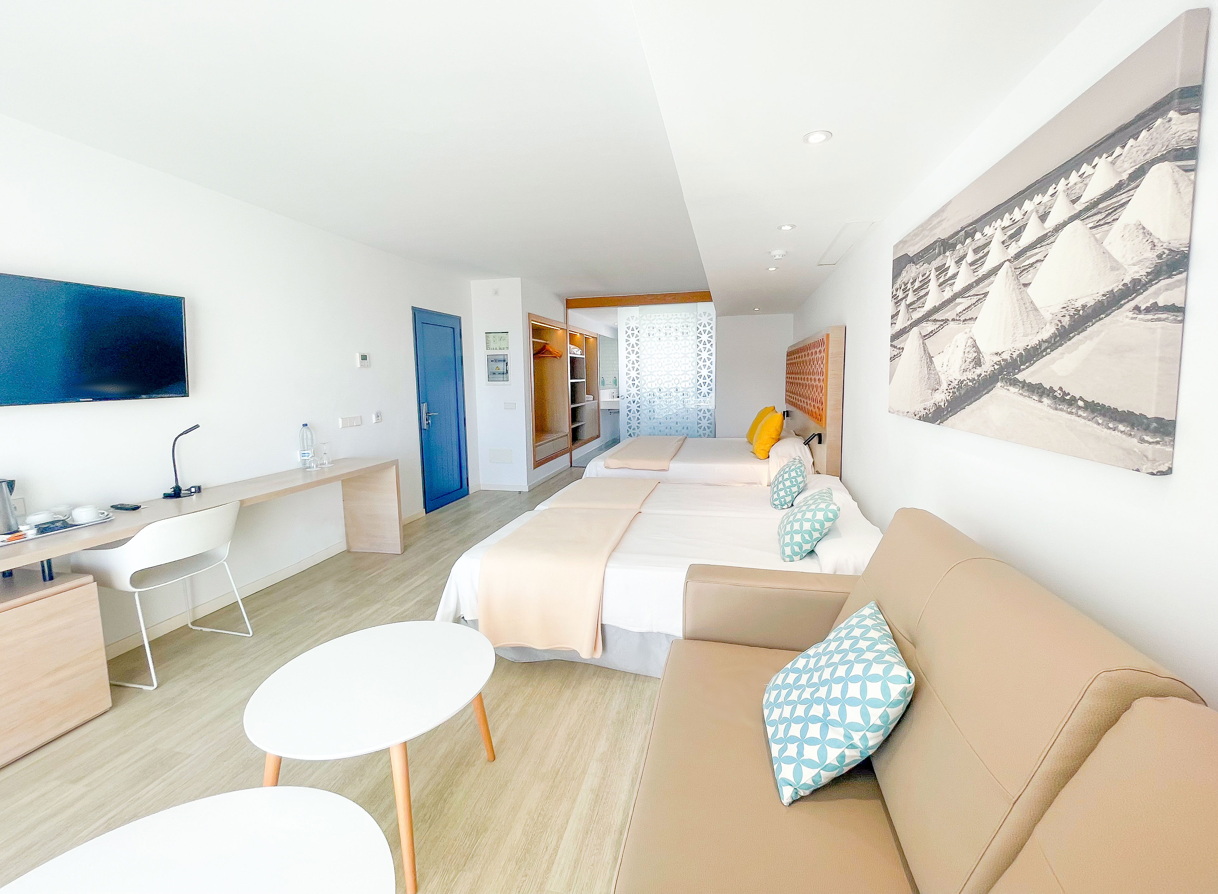 Double or Twin Standard