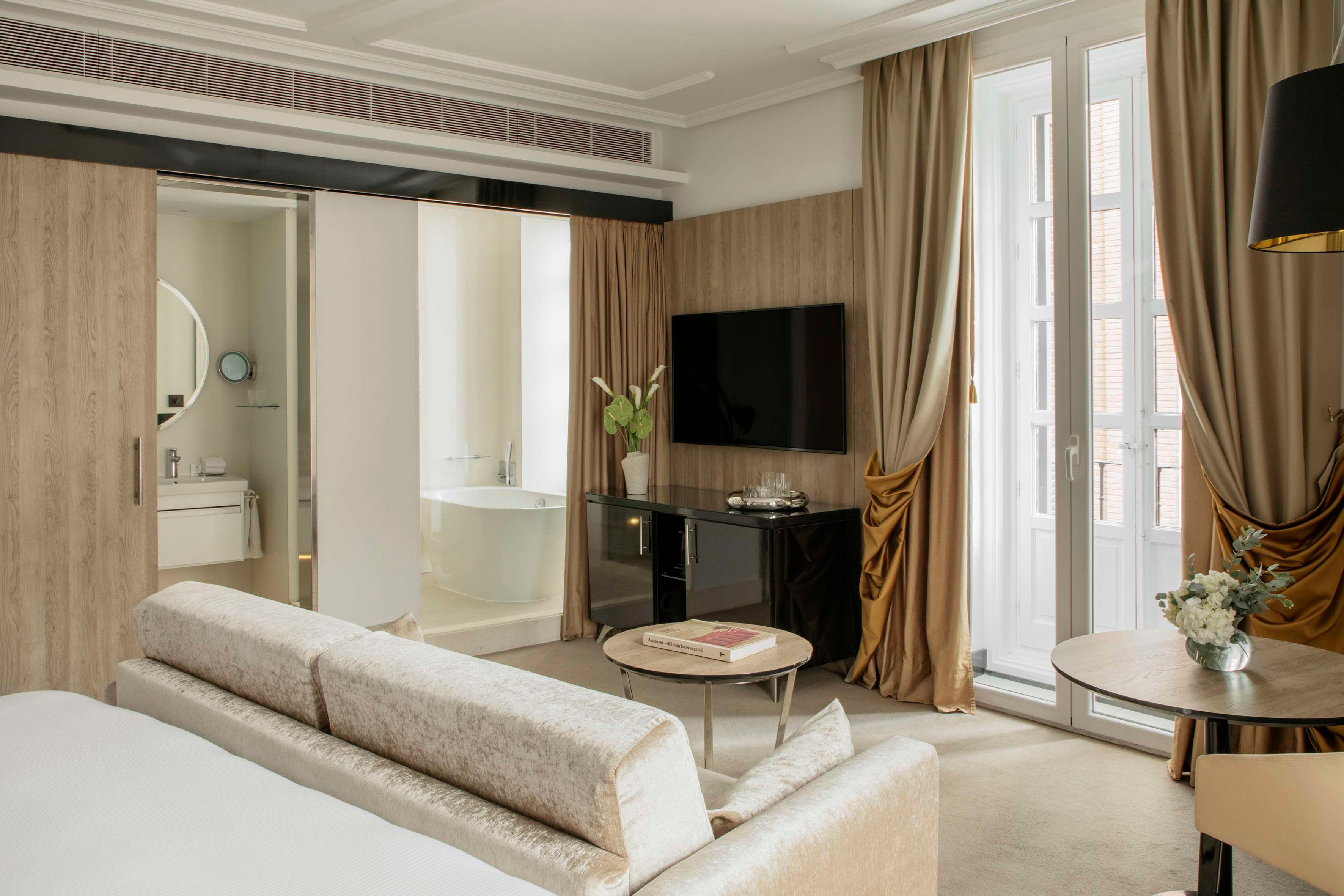 Double Single Deluxe