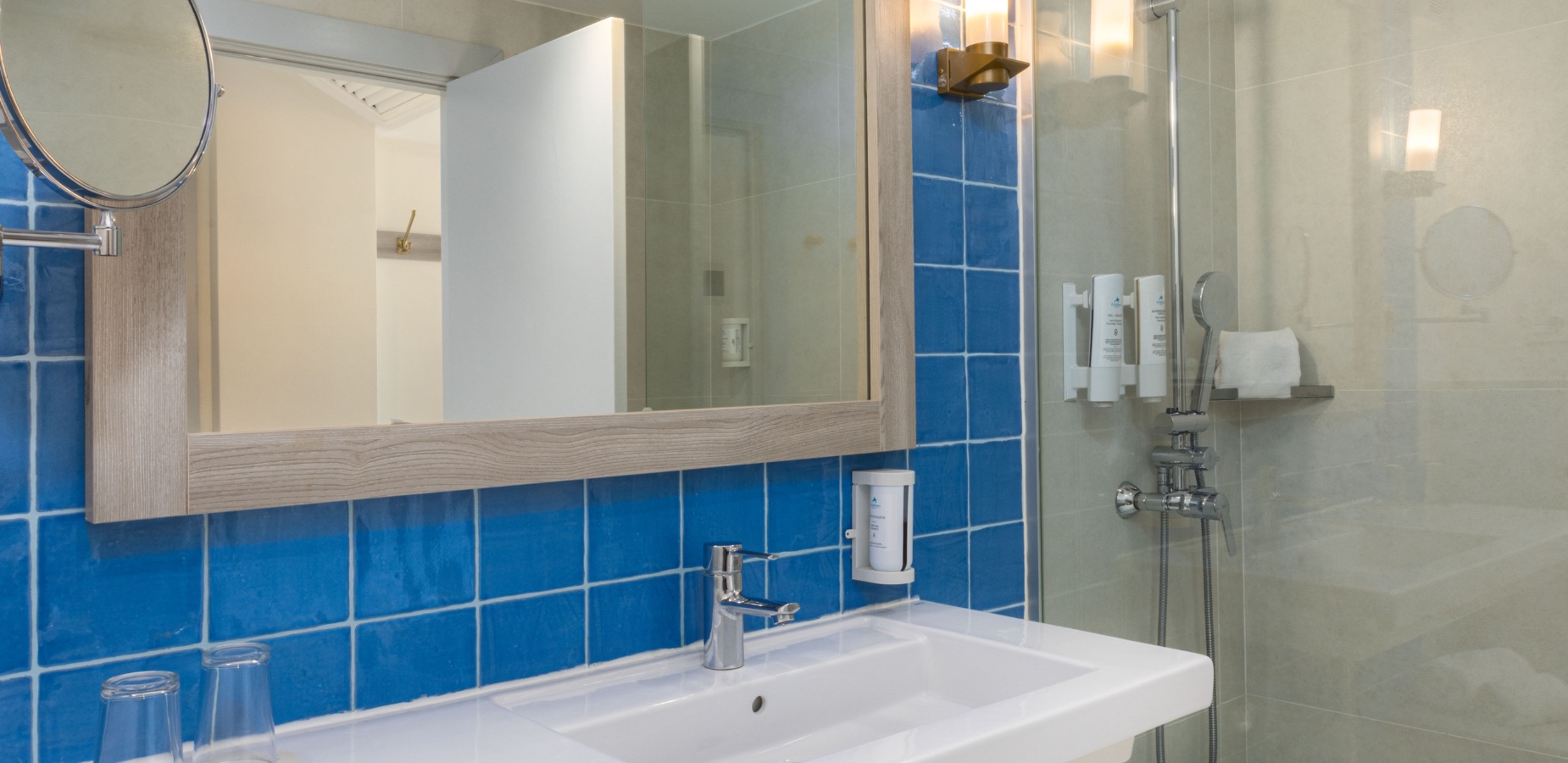 Double or Twin Superior