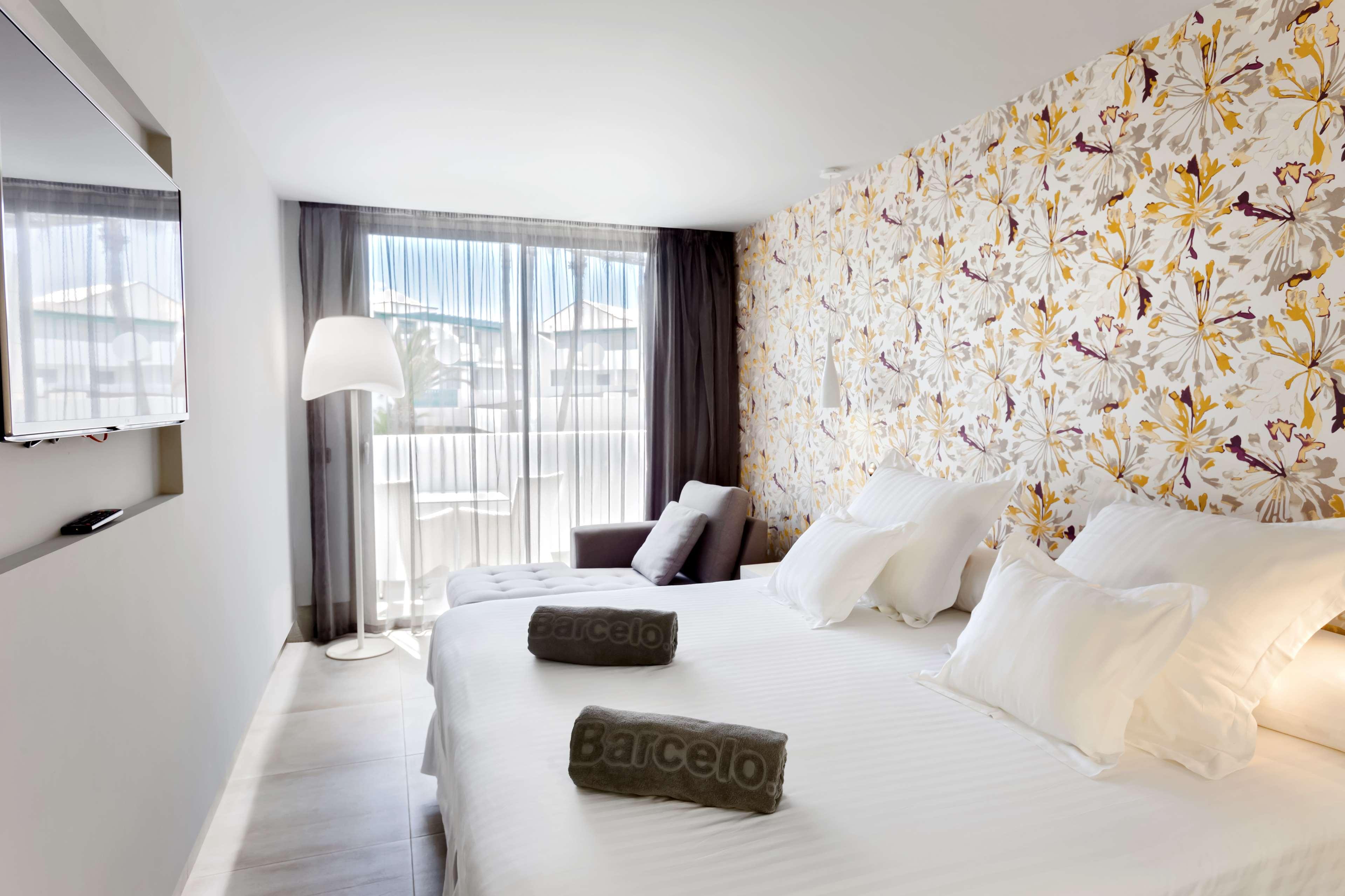 Double Single Deluxe