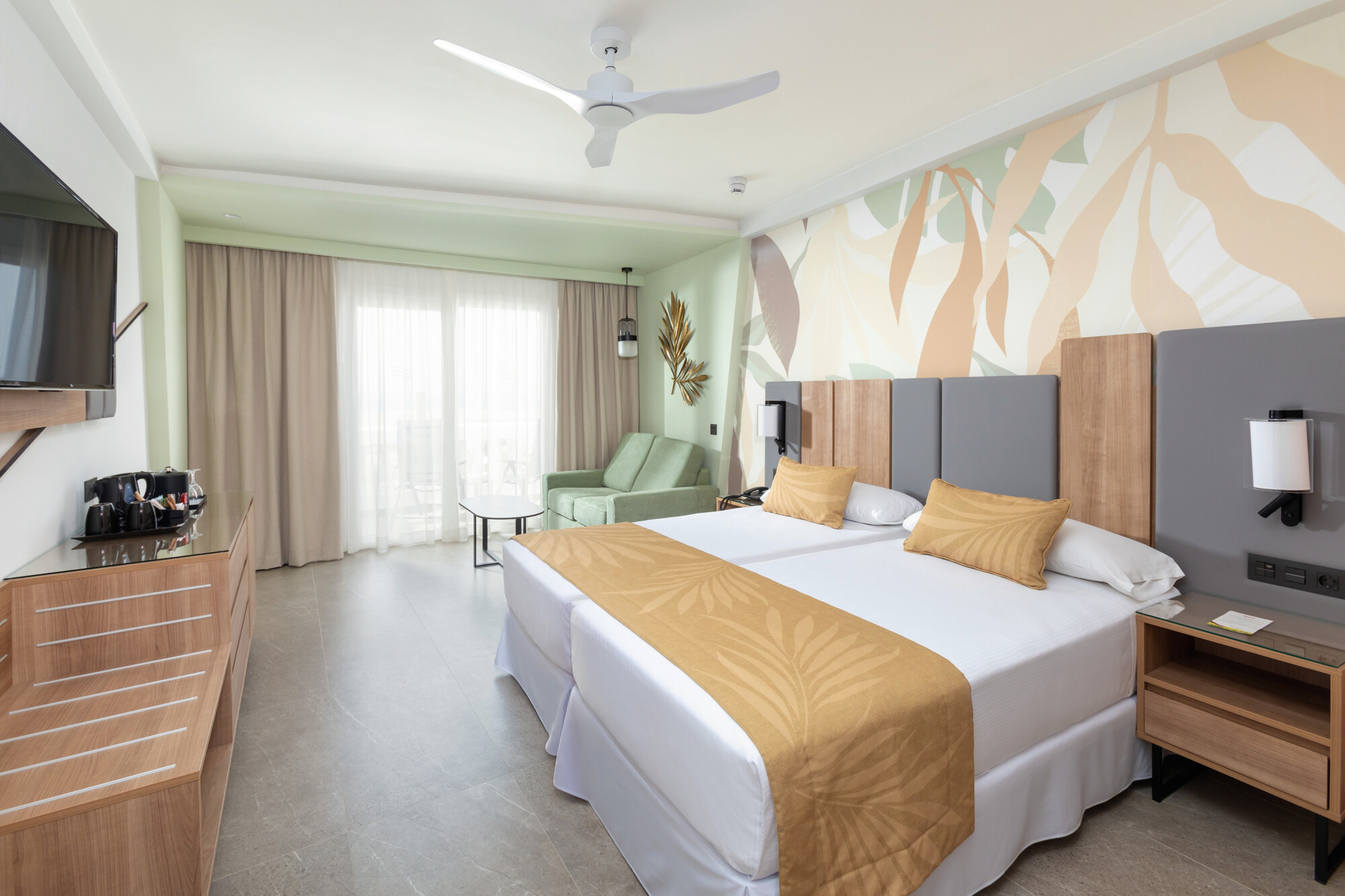 Double or Twin Standard