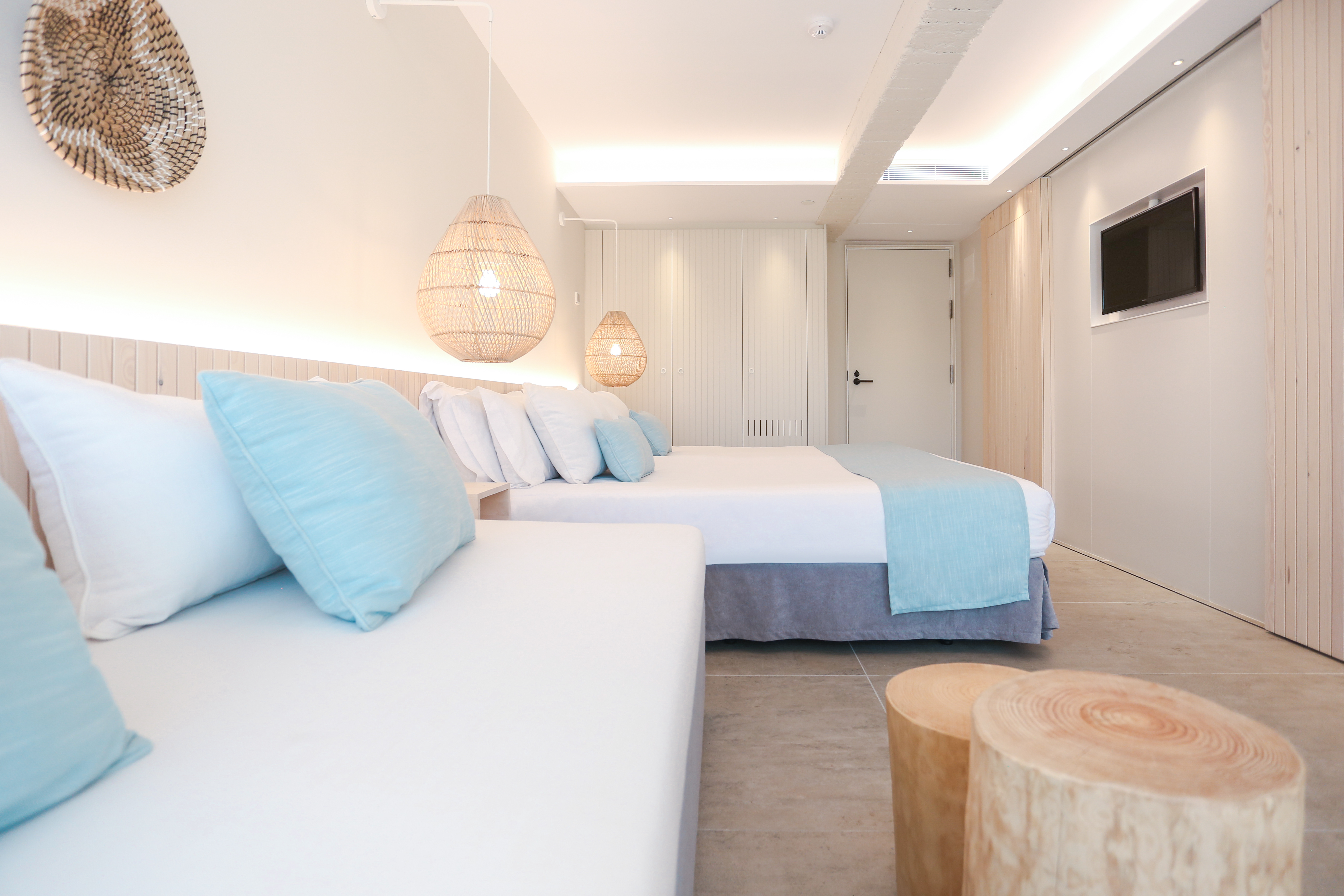 Family Room Pool View