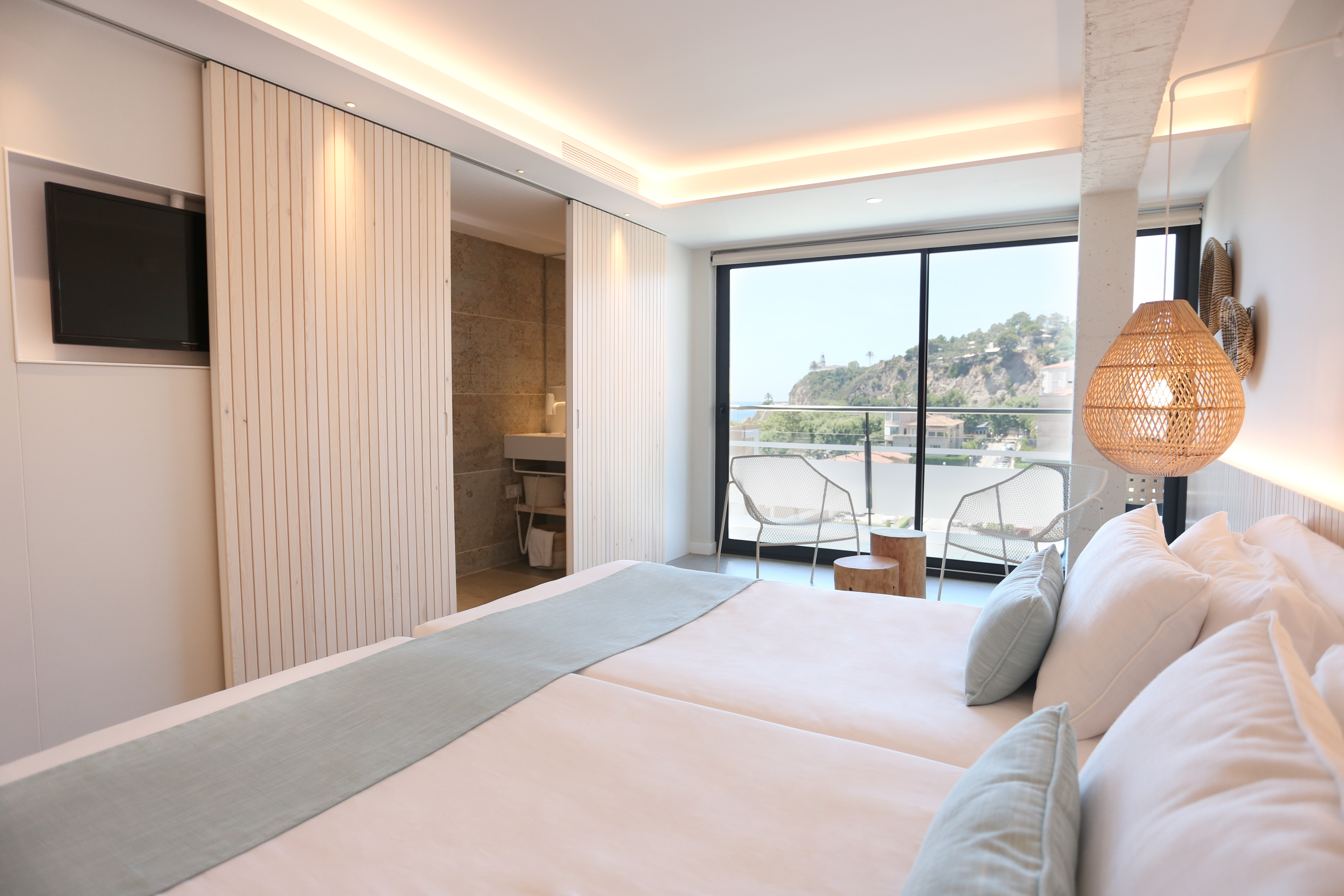 Double or Twin Sea View