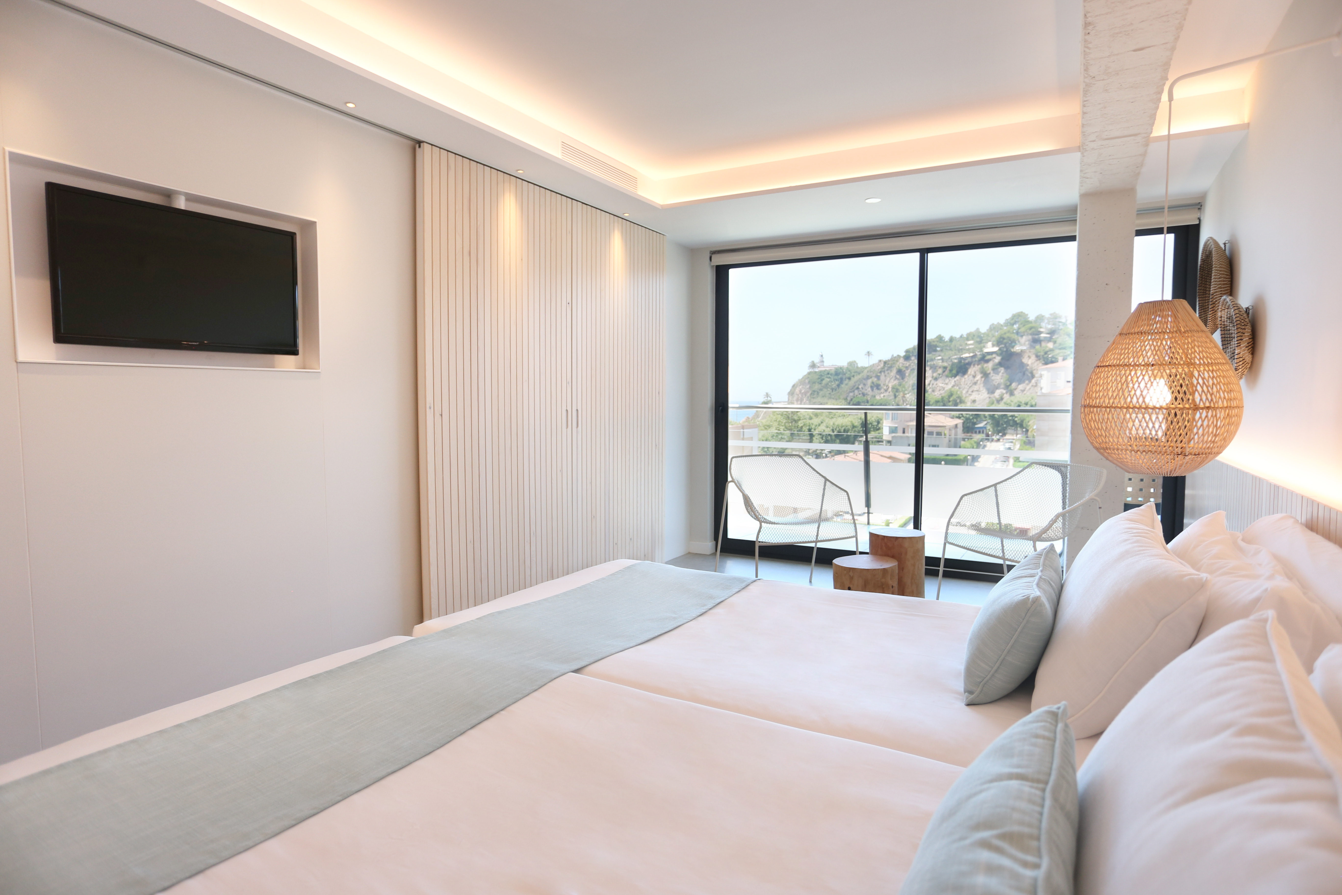 Double or Twin Sea View