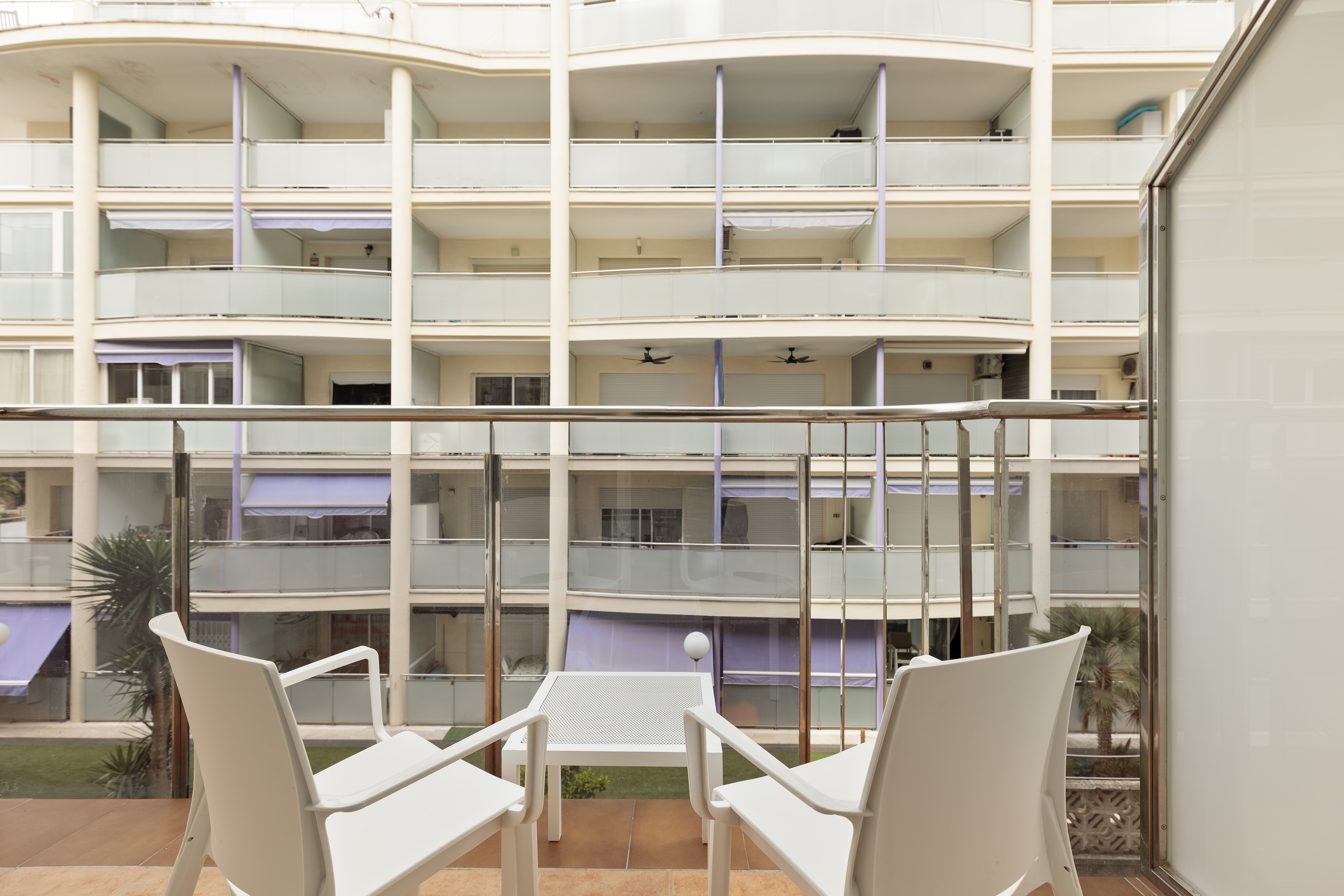 Double or Twin Capacity 4