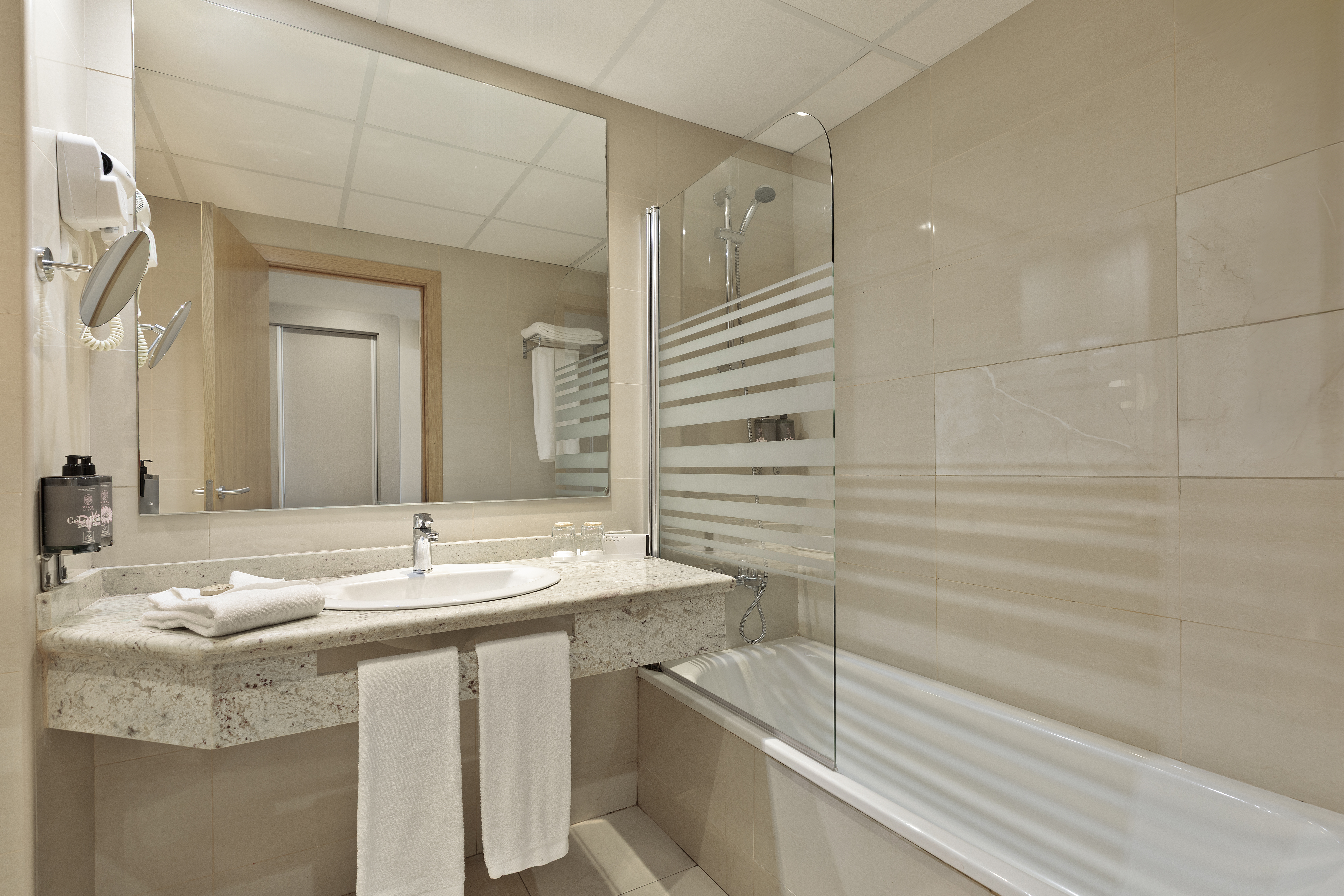 Double or Twin Standard