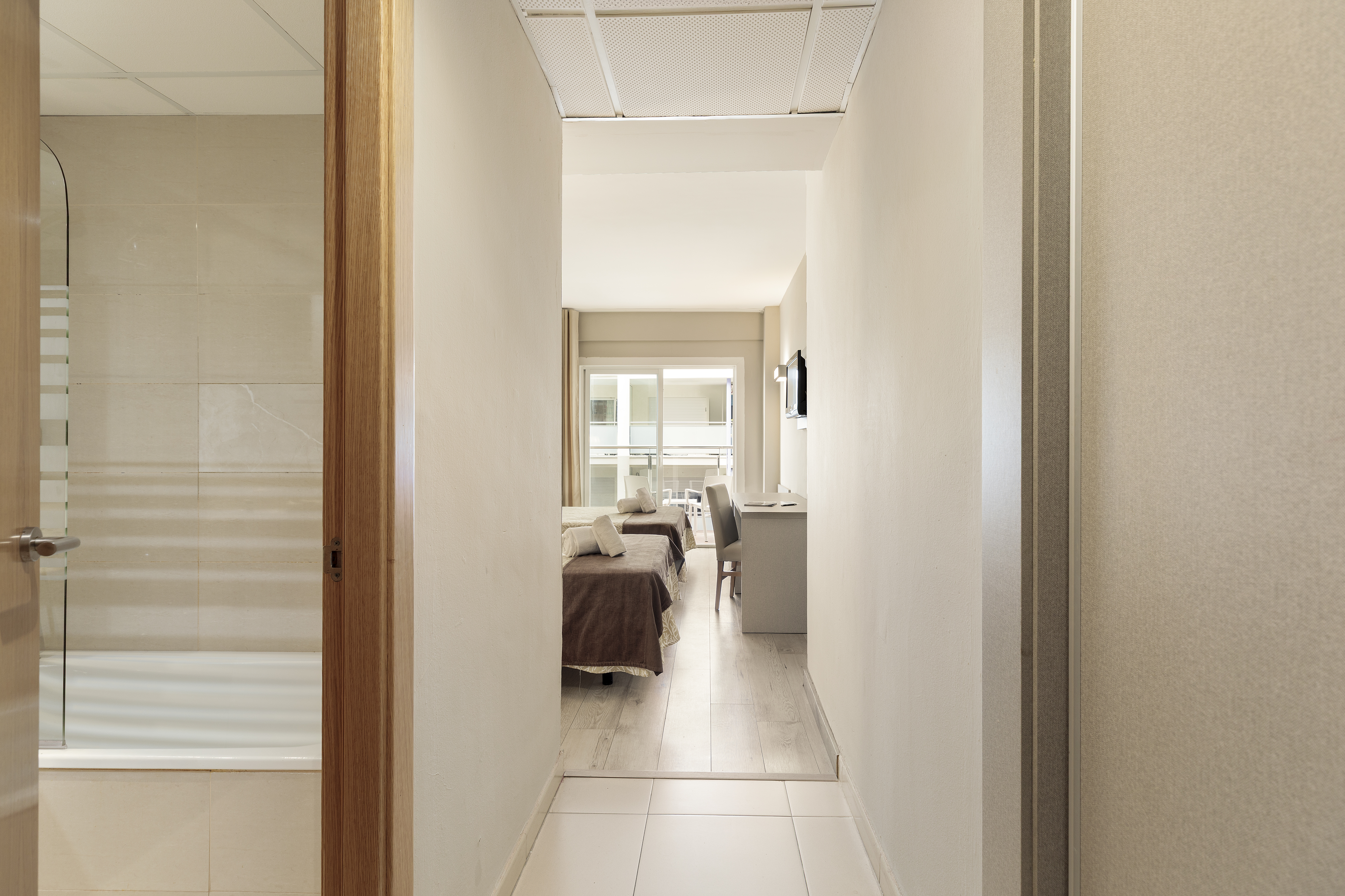 Double or Twin Capacity 3