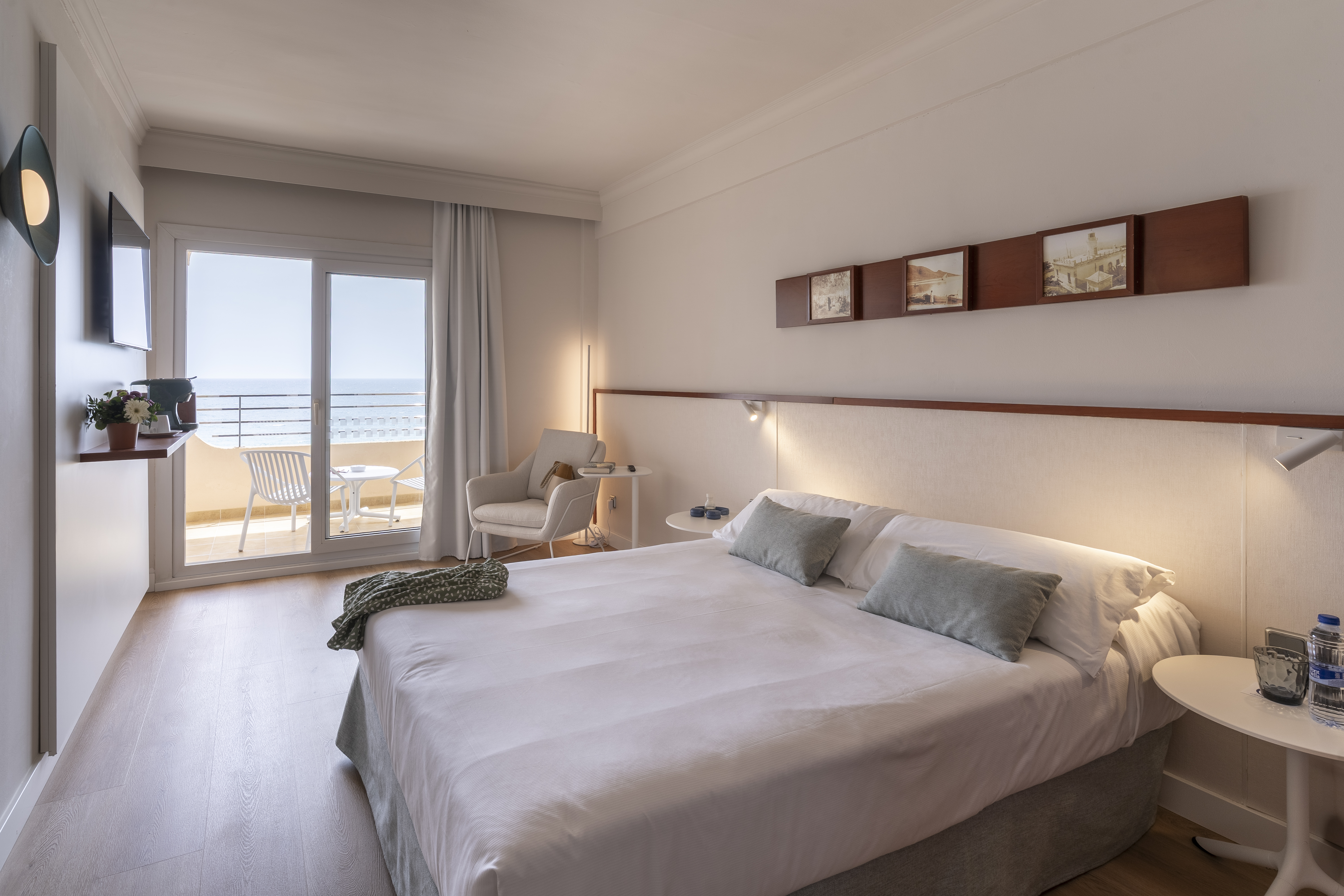 Double Single Sea View