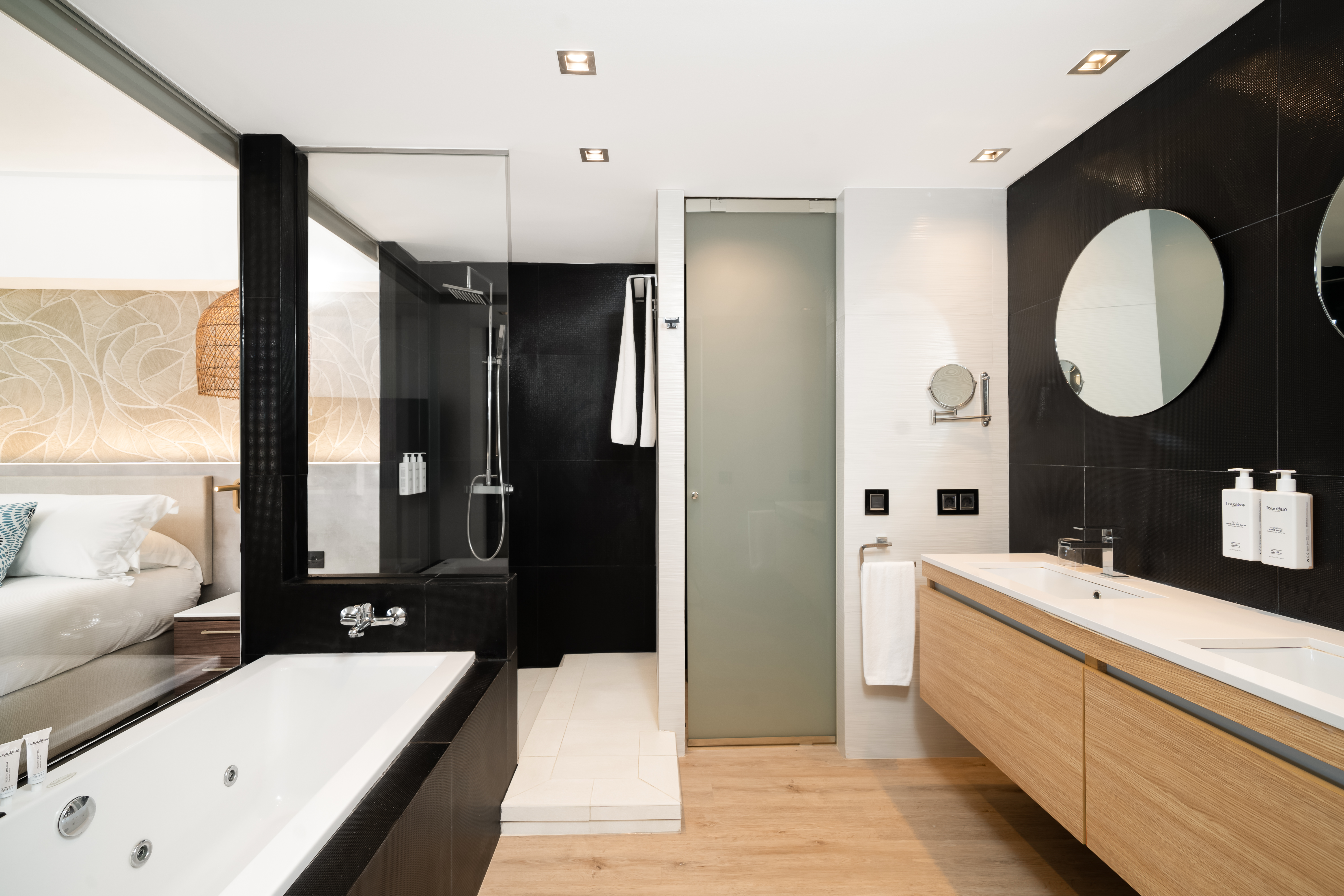 Double or Twin Superior