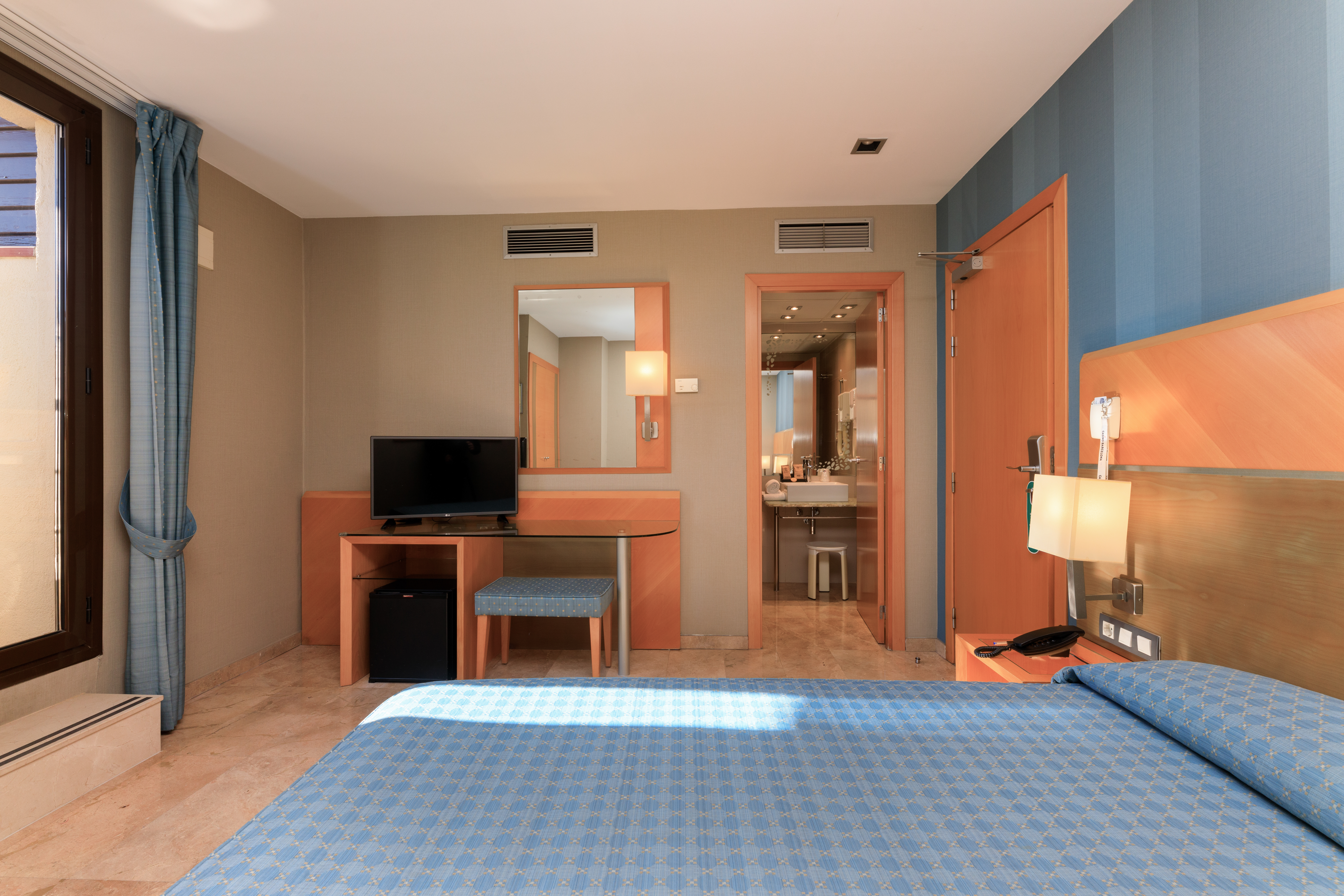 Double or Twin with Terrace