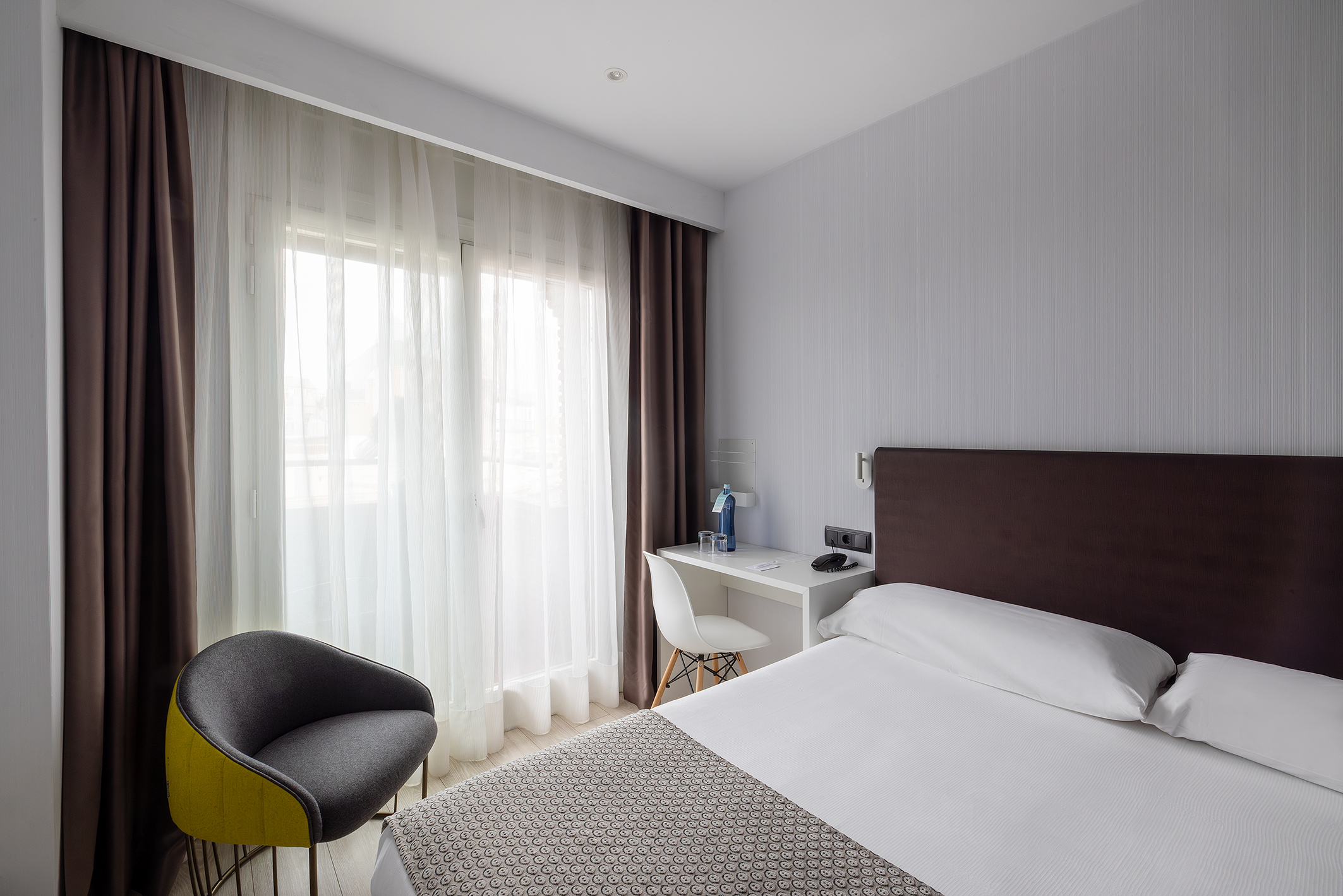 Double Single Premium