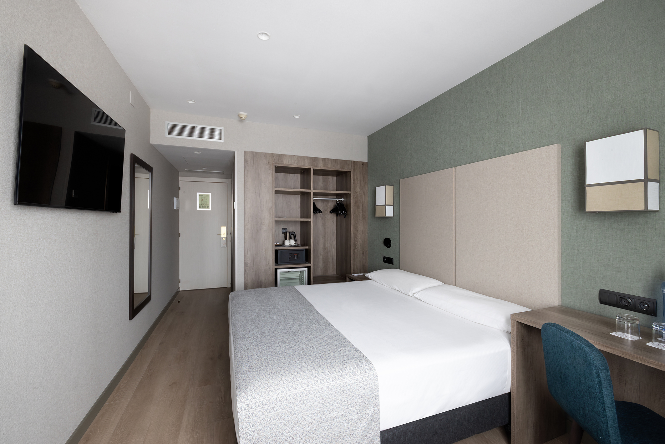 Double Single Premium