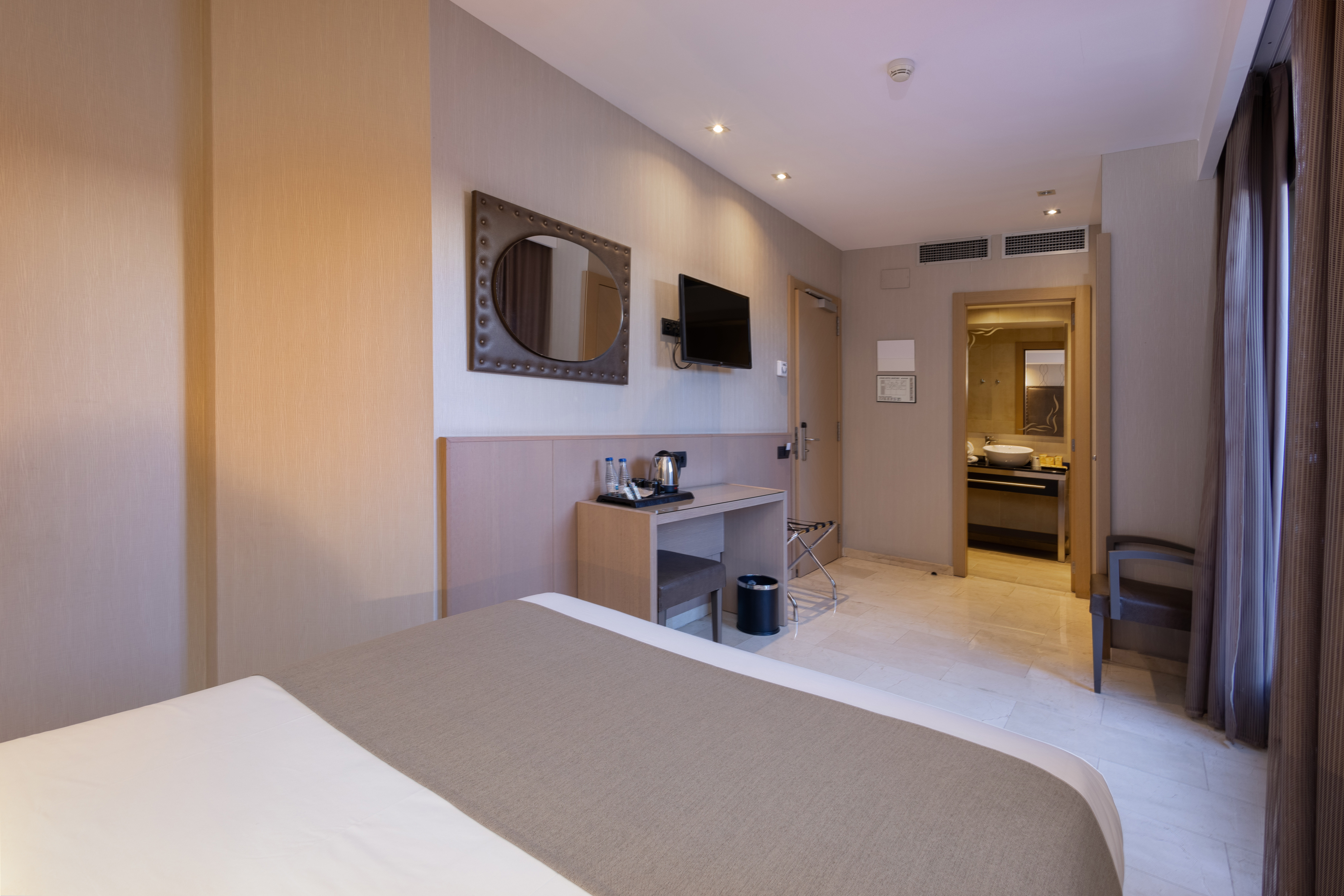 Double Single with Terrace