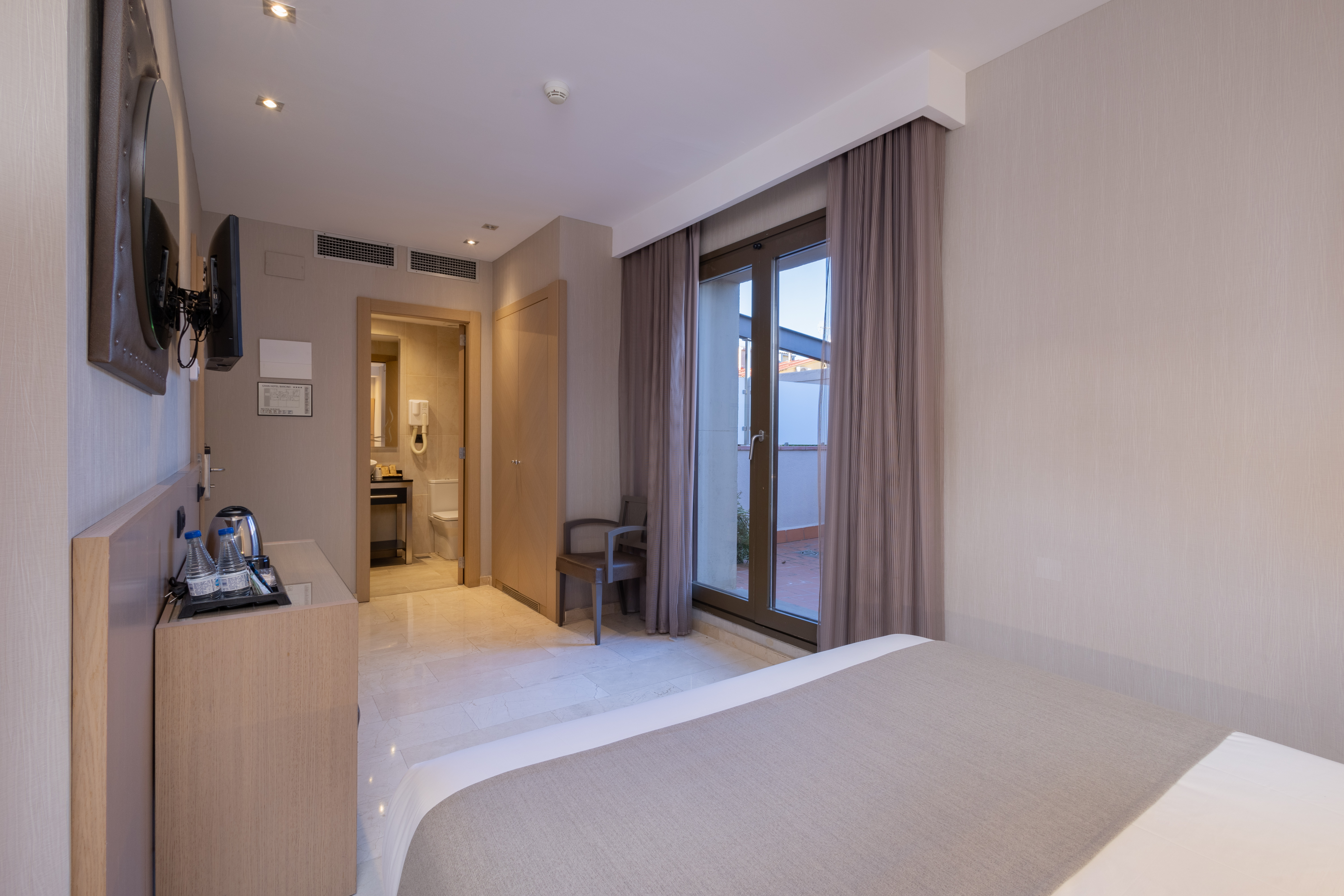 Double or Twin with Terrace