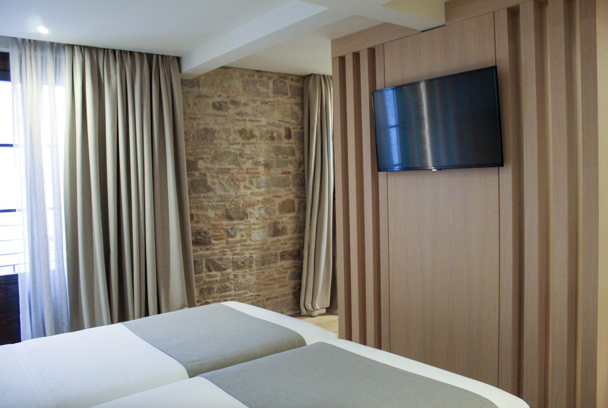 Family Room Deluxe Superior