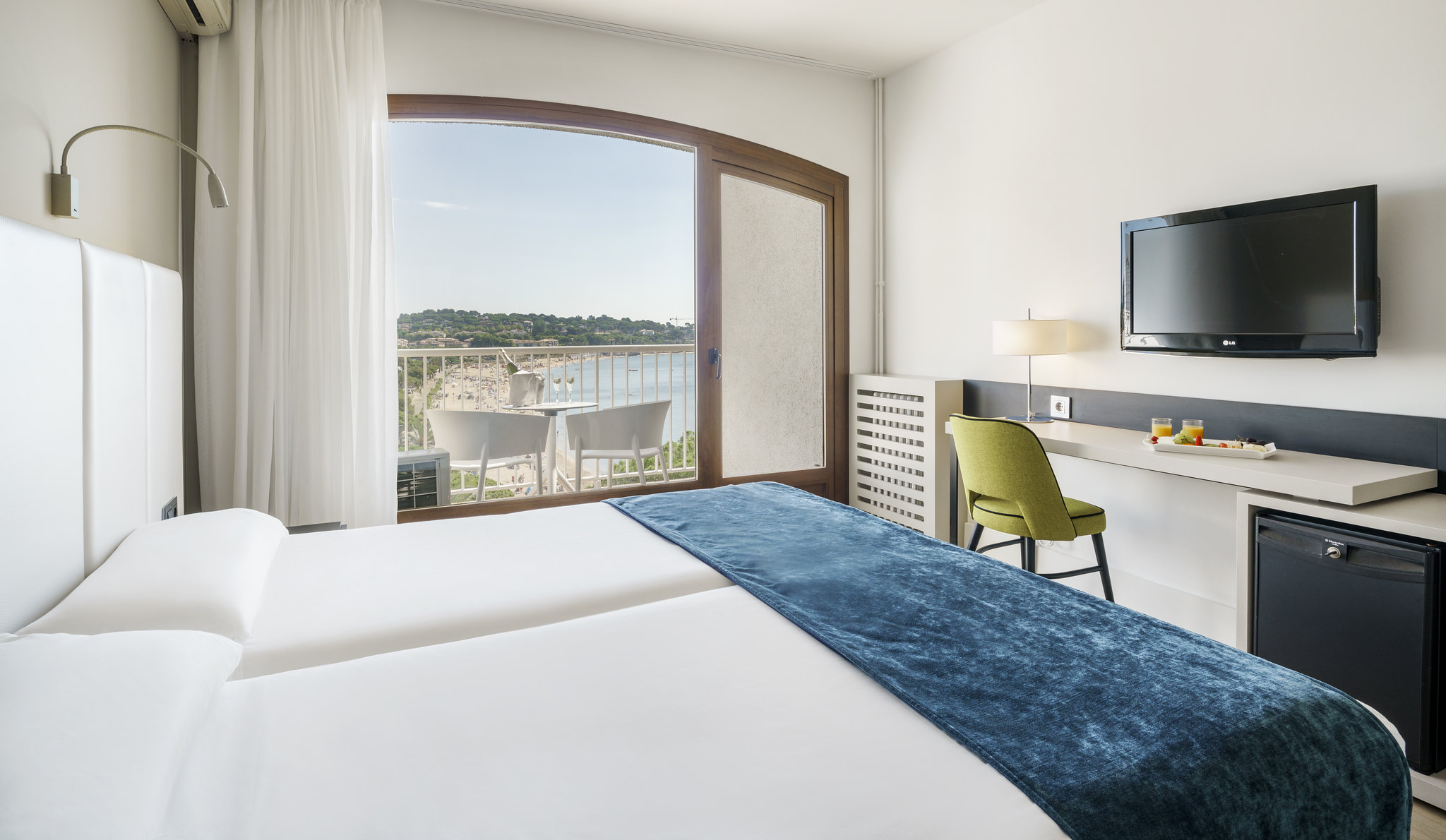 Double or Twin Sea View