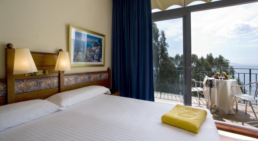 Triple Side Sea View