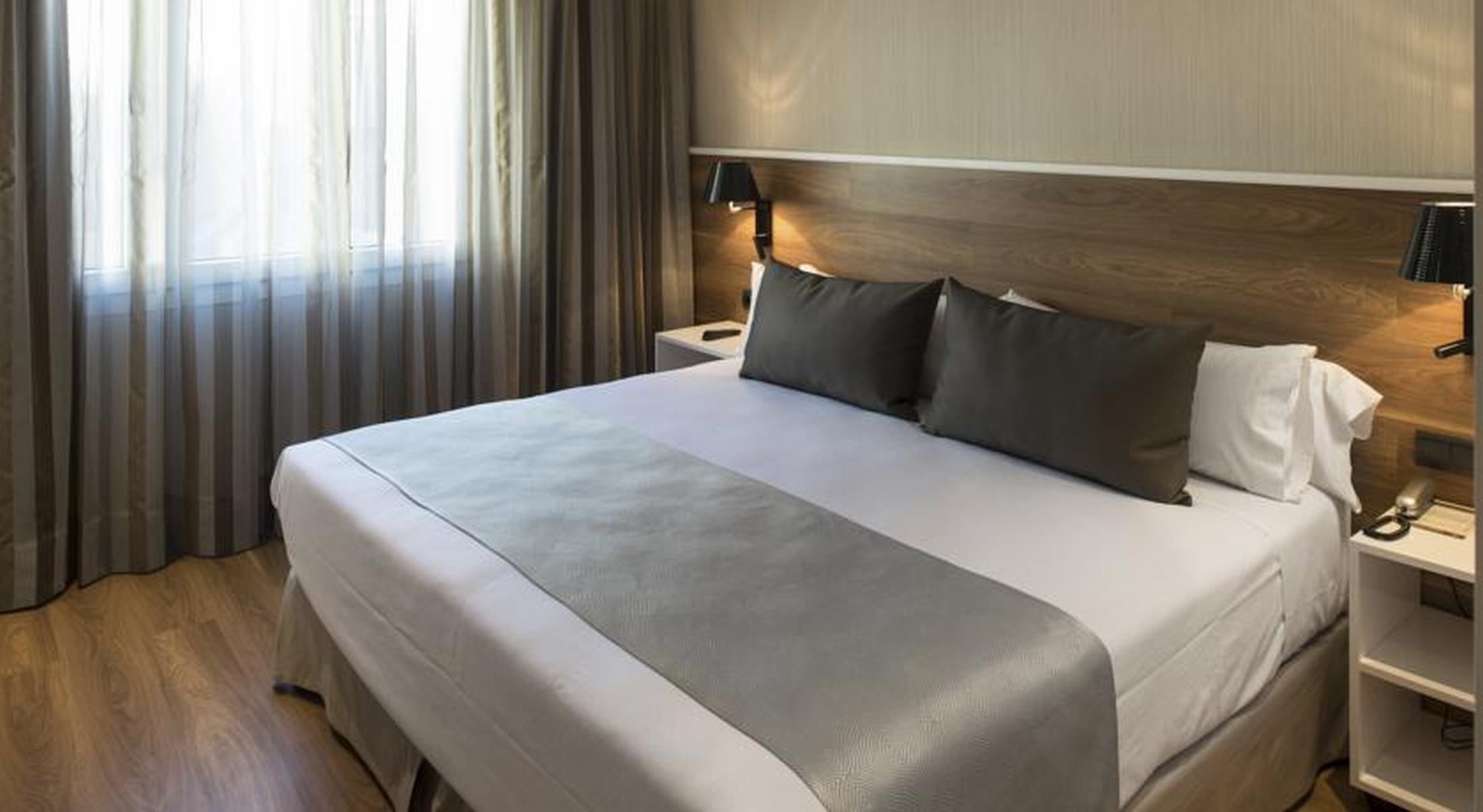 Double Single Superior