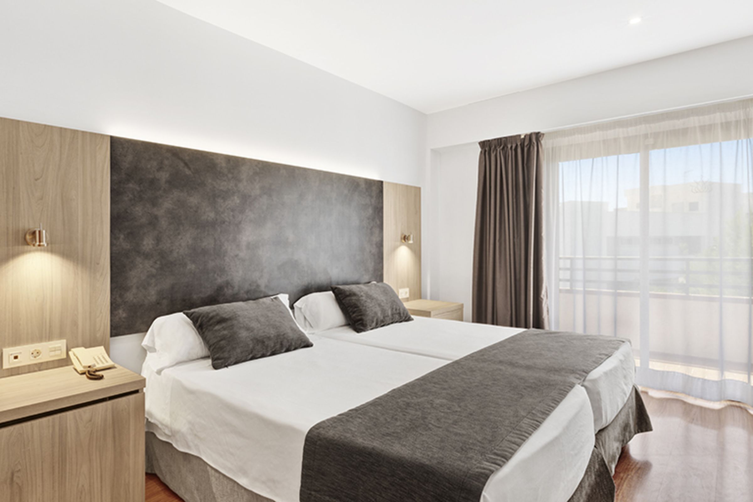 Double or Twin with Balcony