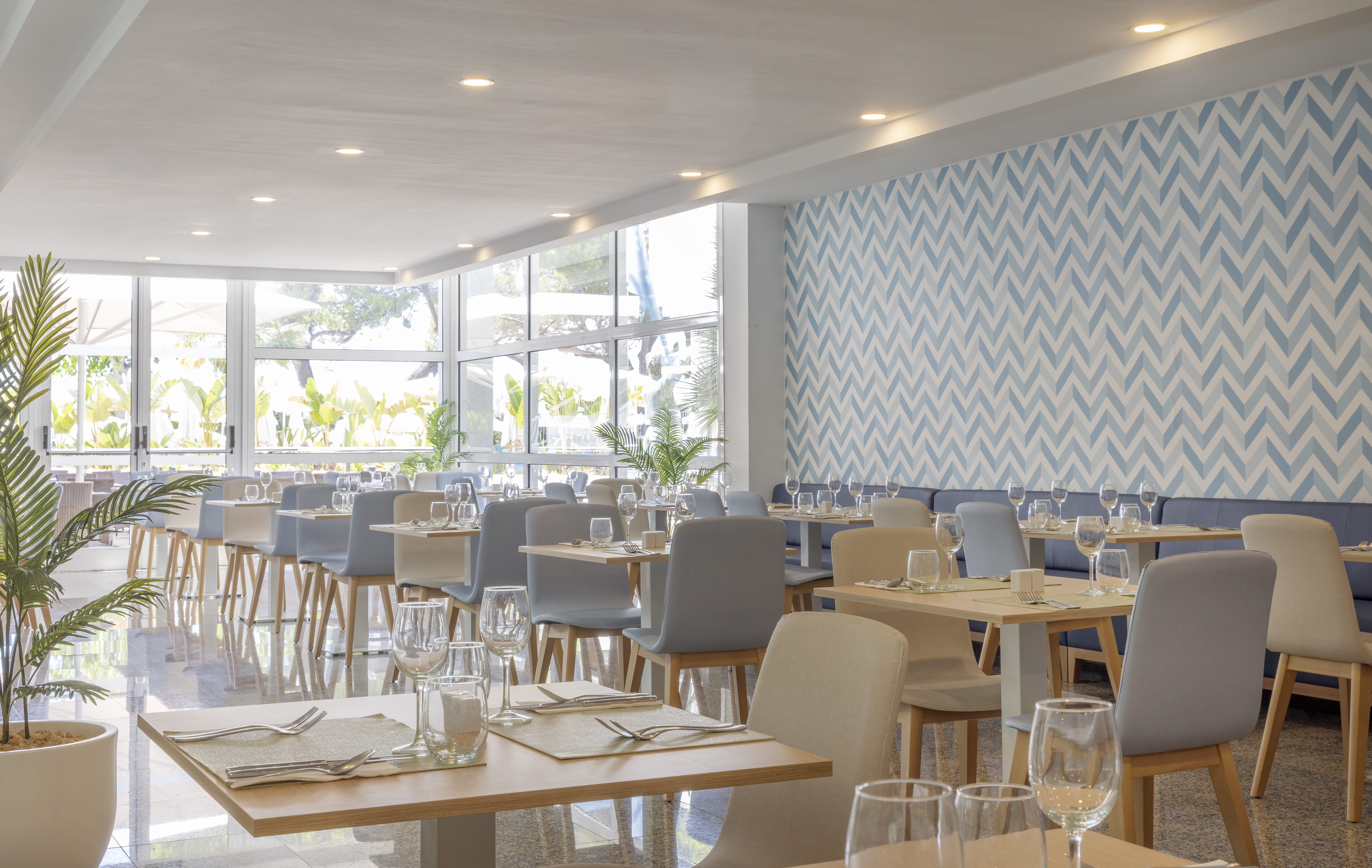 Double Single Sea View