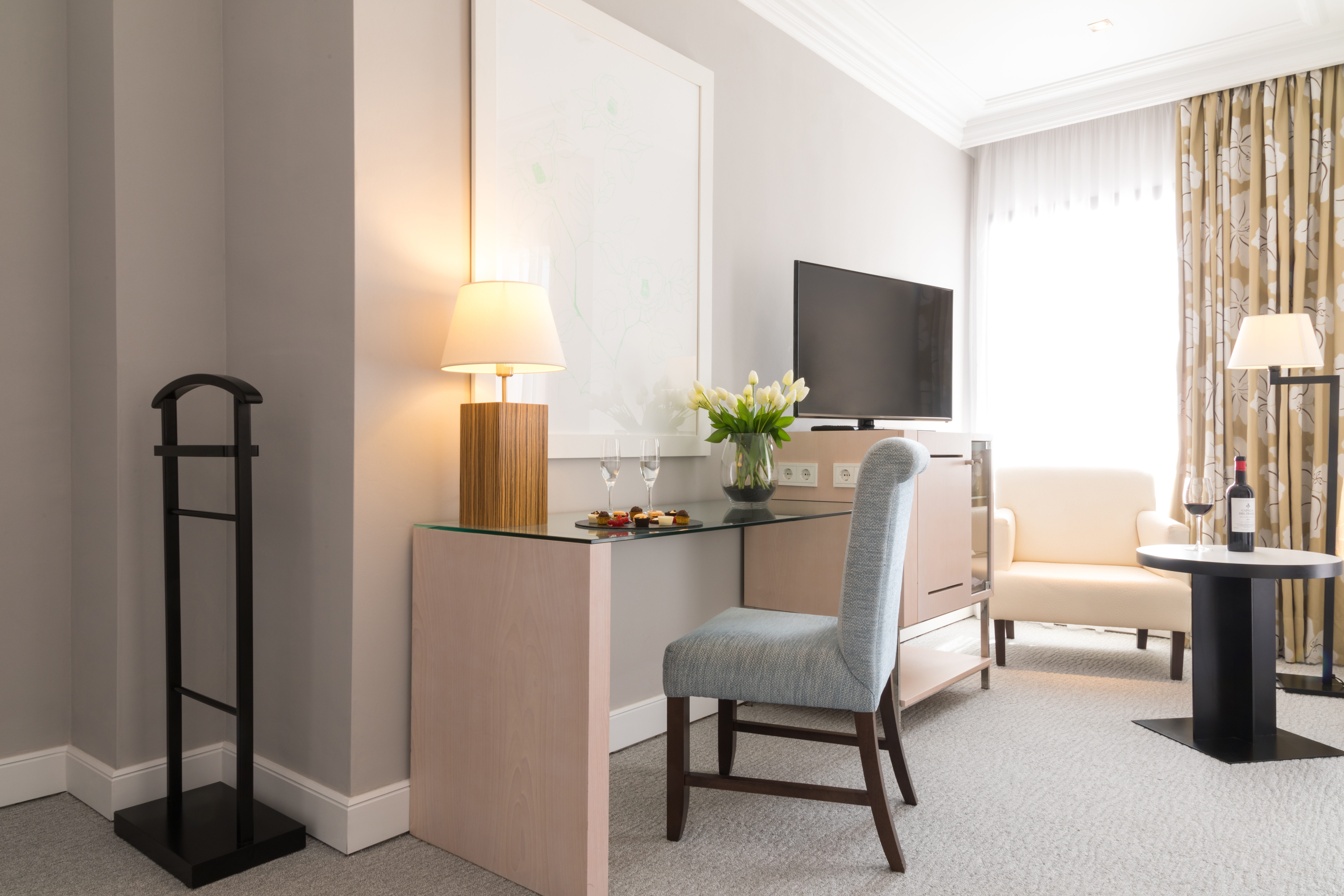 Double or Twin Standard