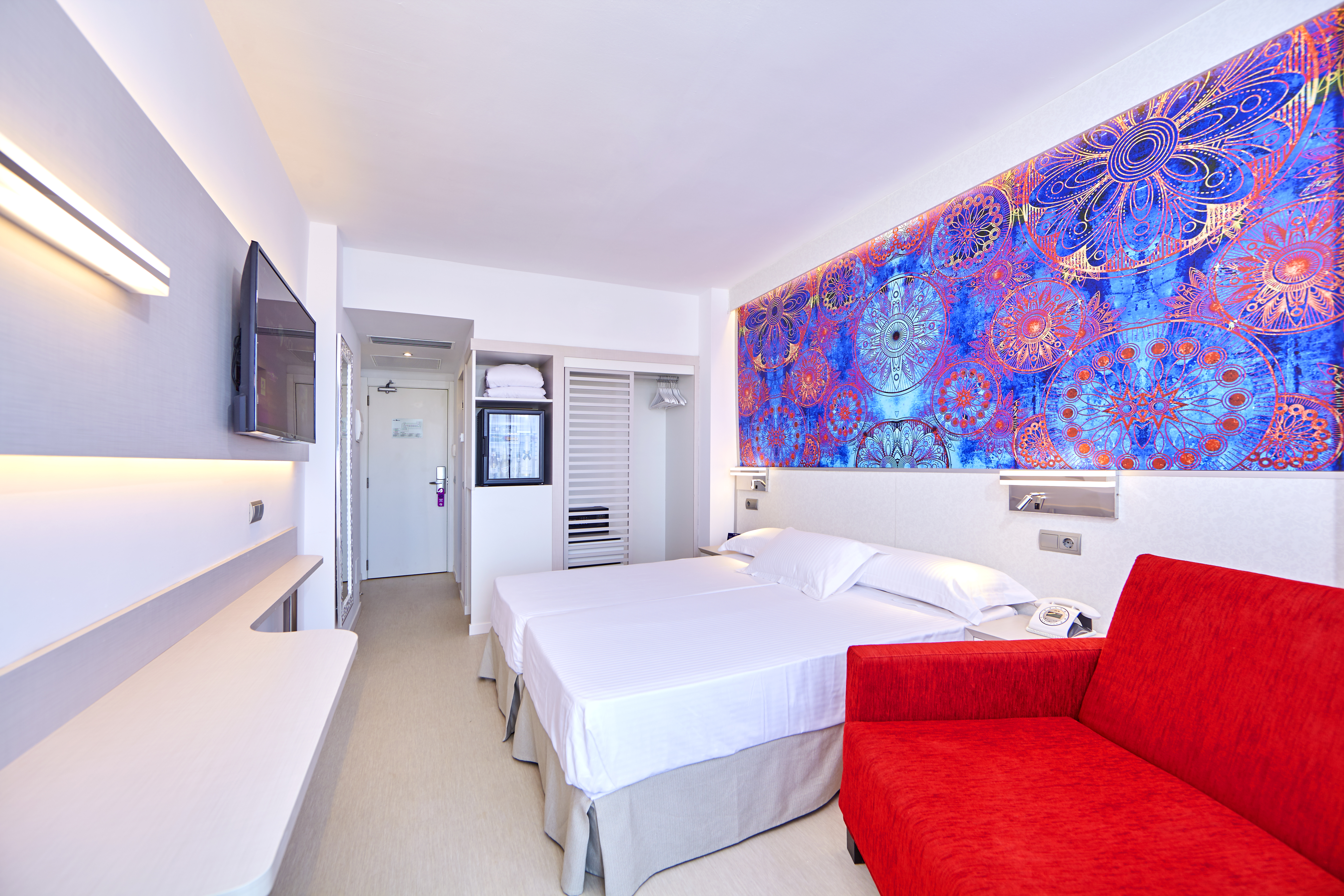 Double or Twin Standard