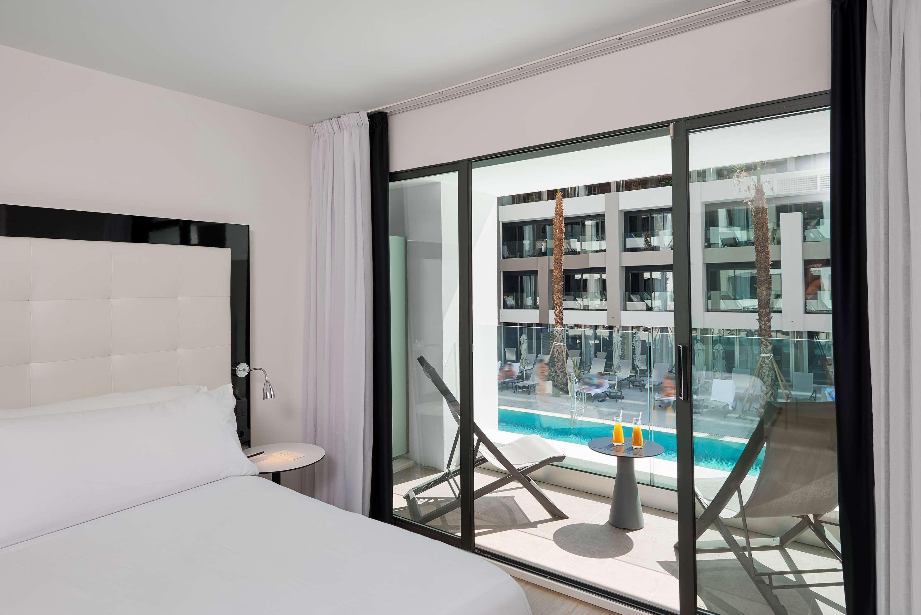 Room Premium City View