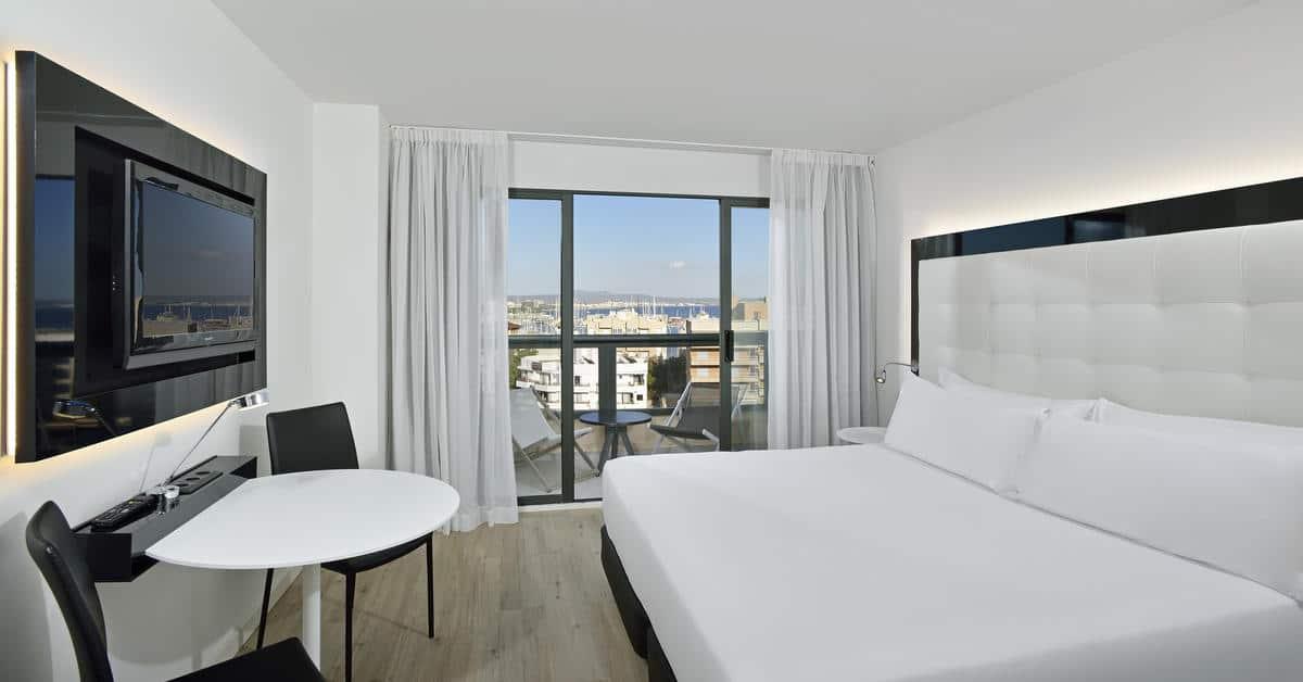 Room Premium City View