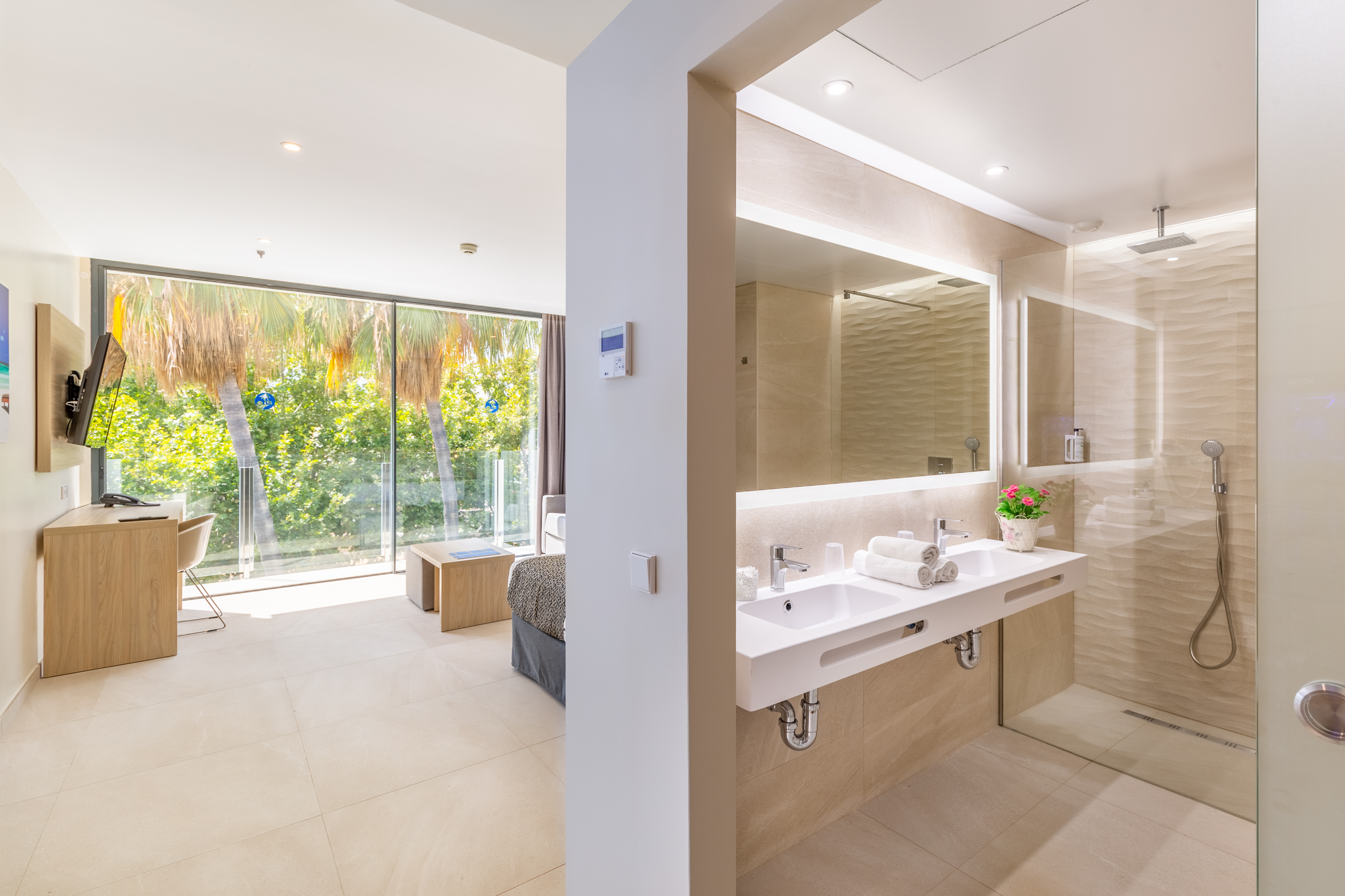 Junior Suite Standard