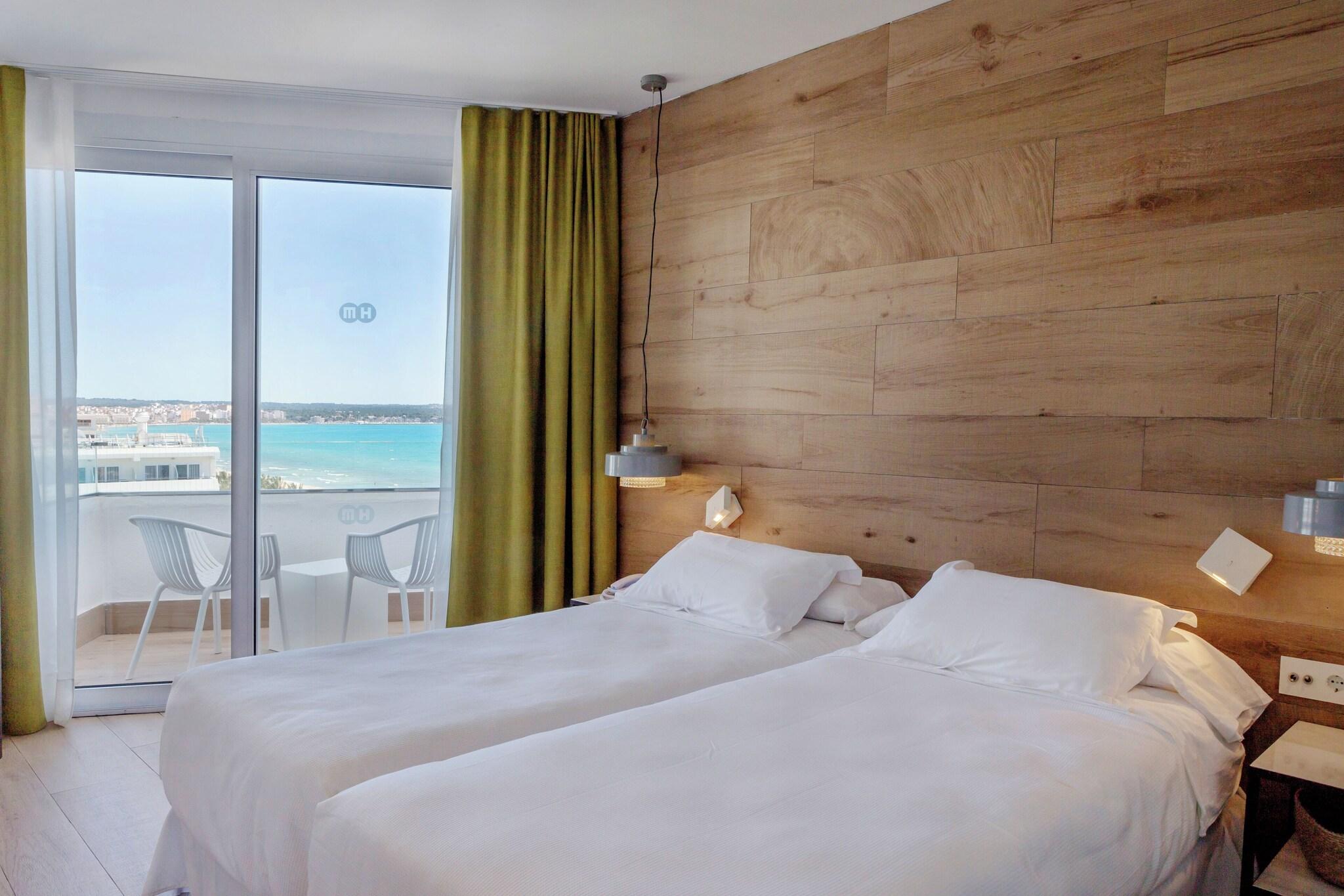 Double Single Partial Sea View