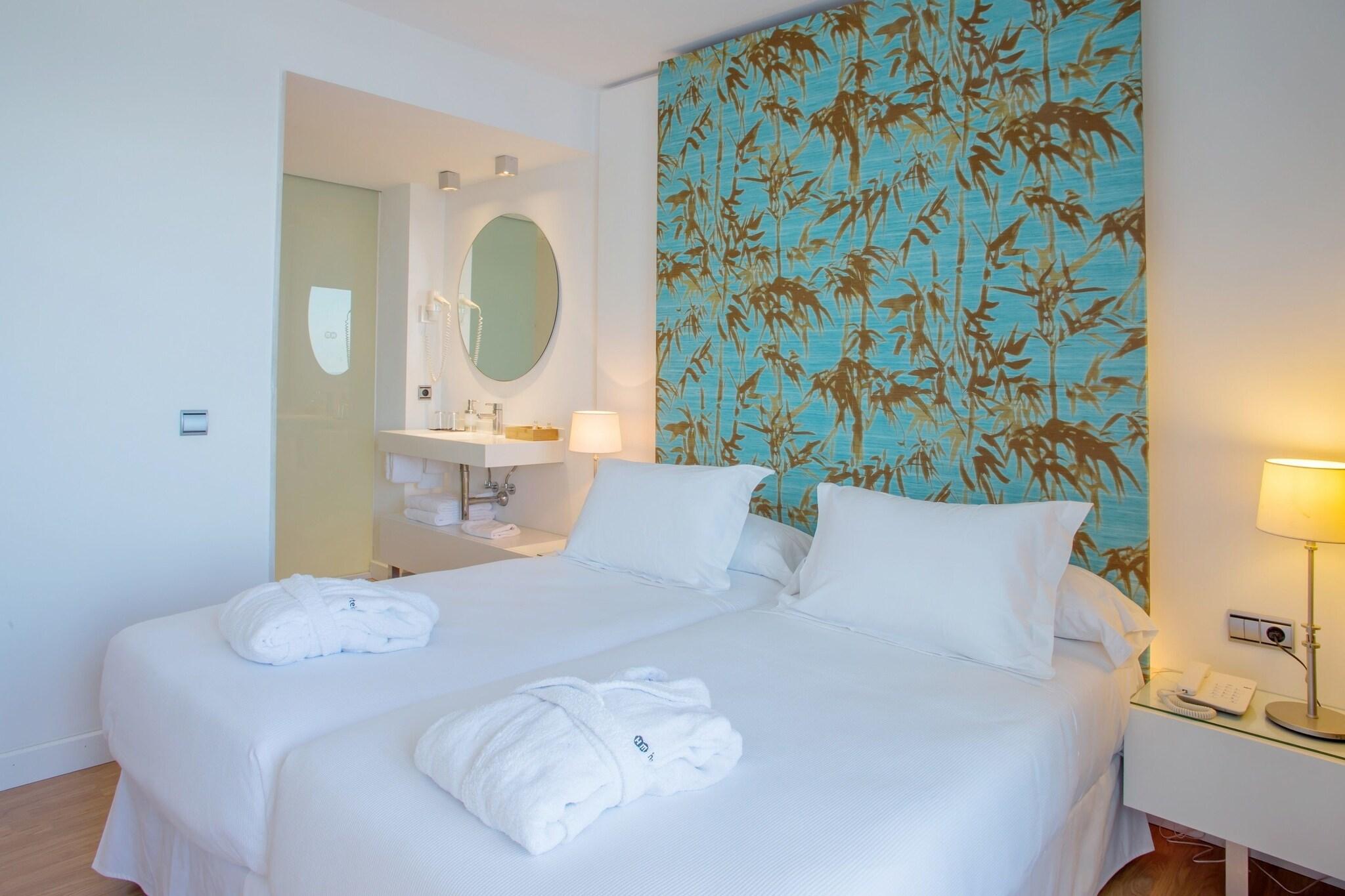 Twin Premium Sea View