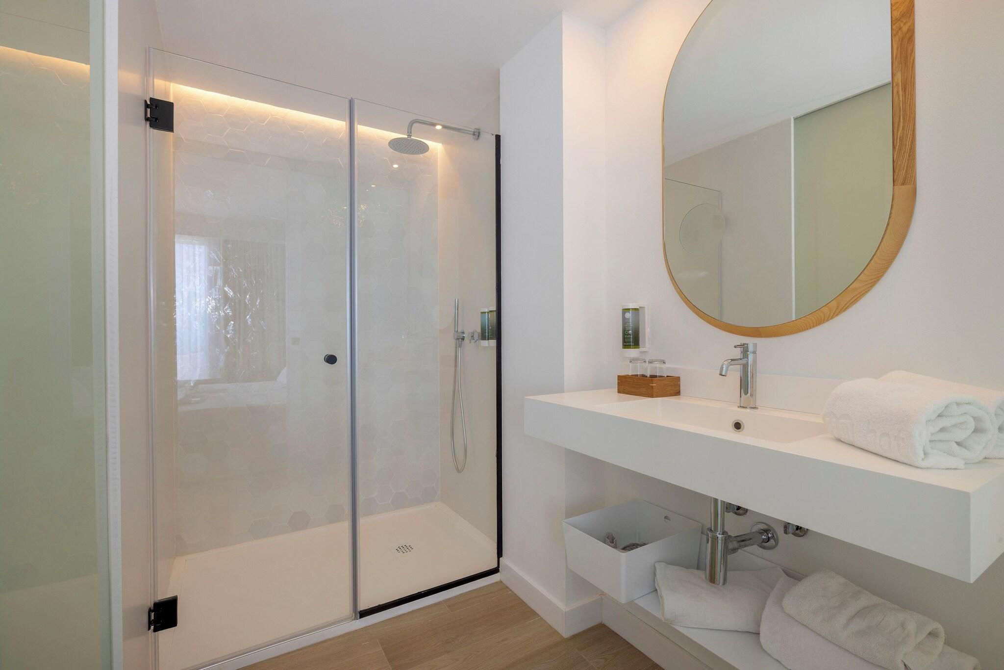 Twin Premium Sea View