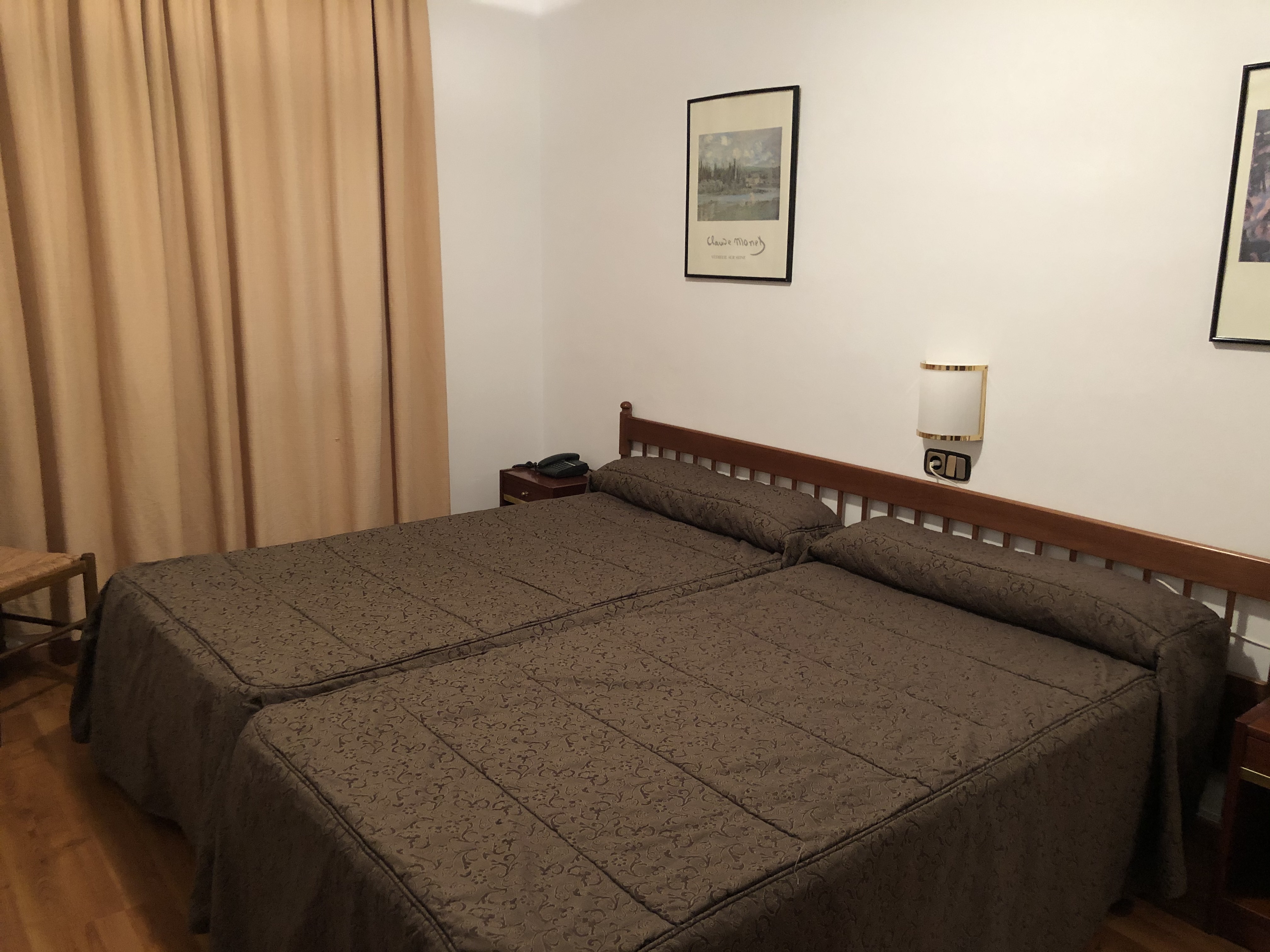 Double or Twin Standard