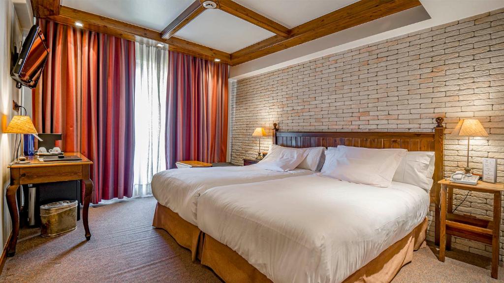 Double or Twin Superior with Balcony