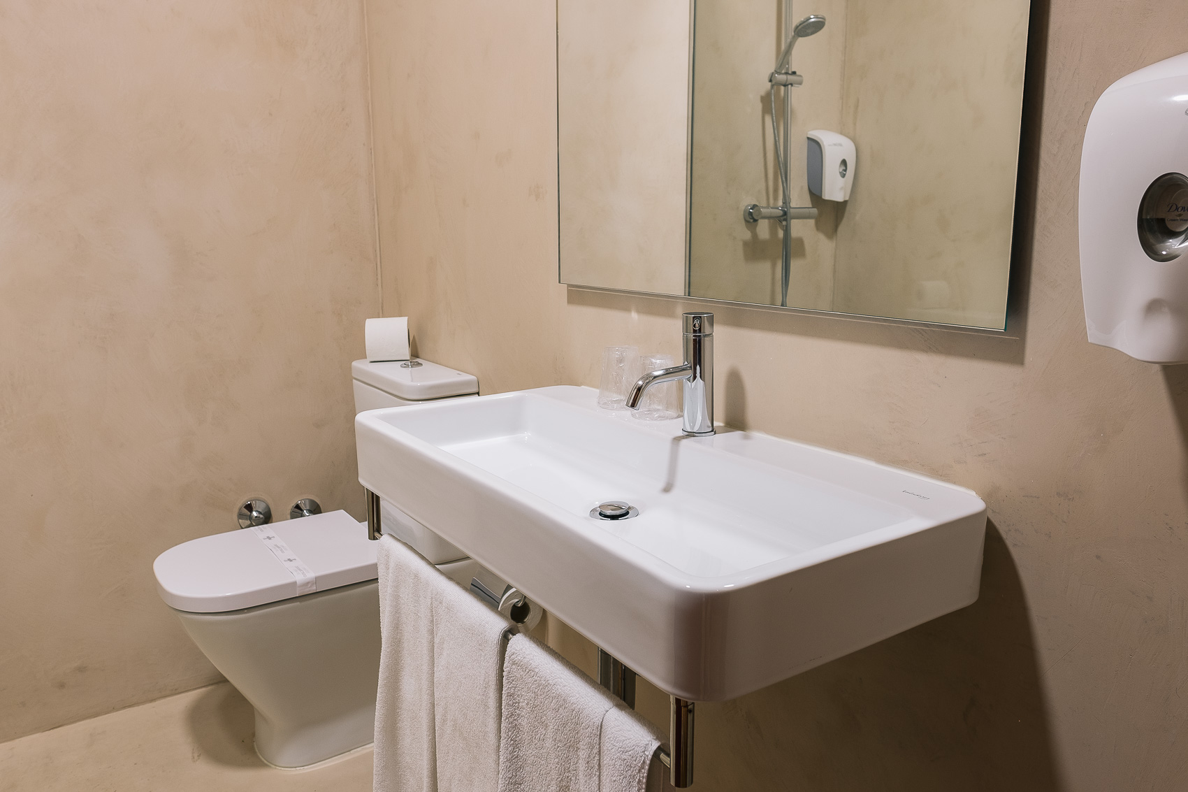 Double or Twin Standard