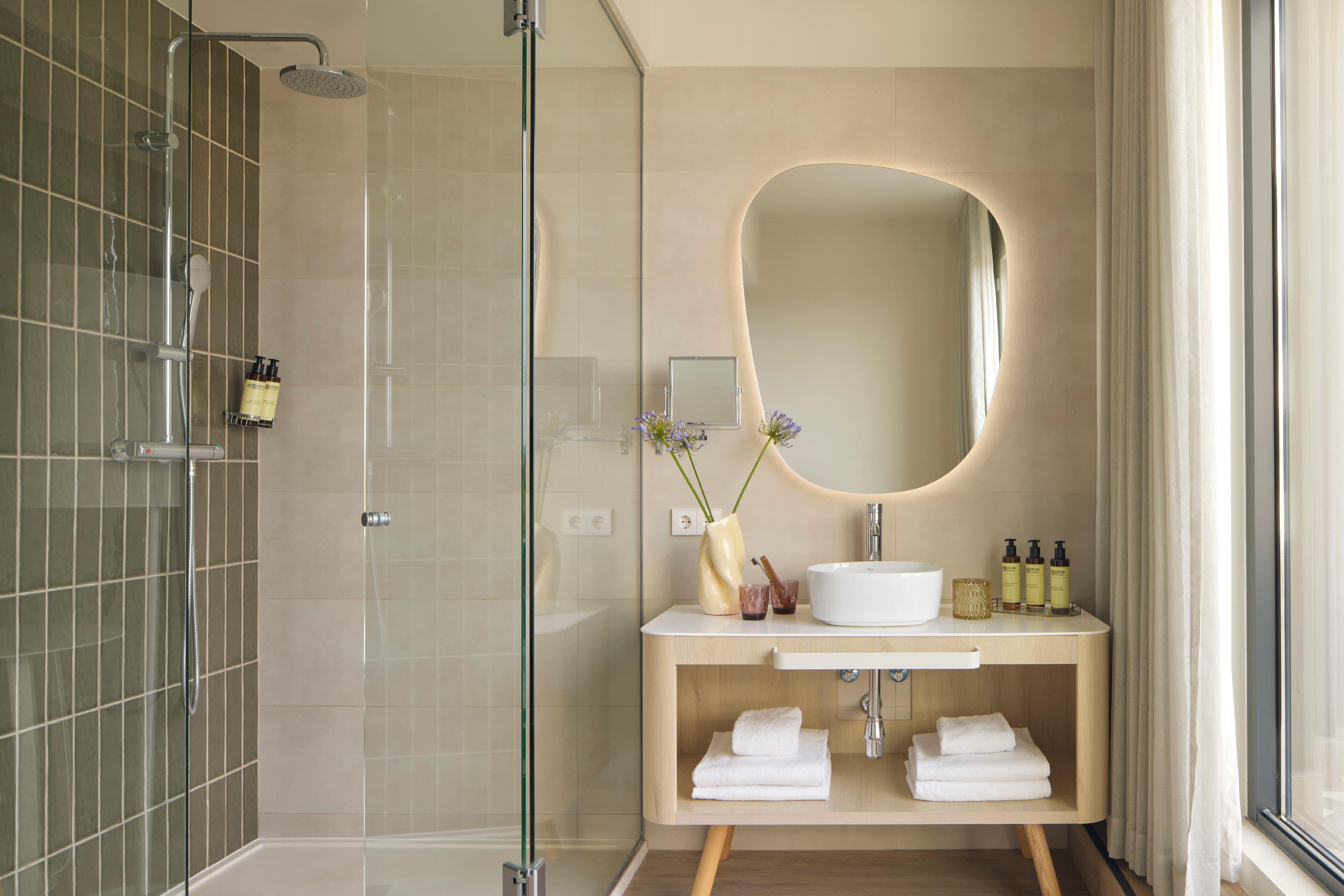 Double or Twin Connecting Room